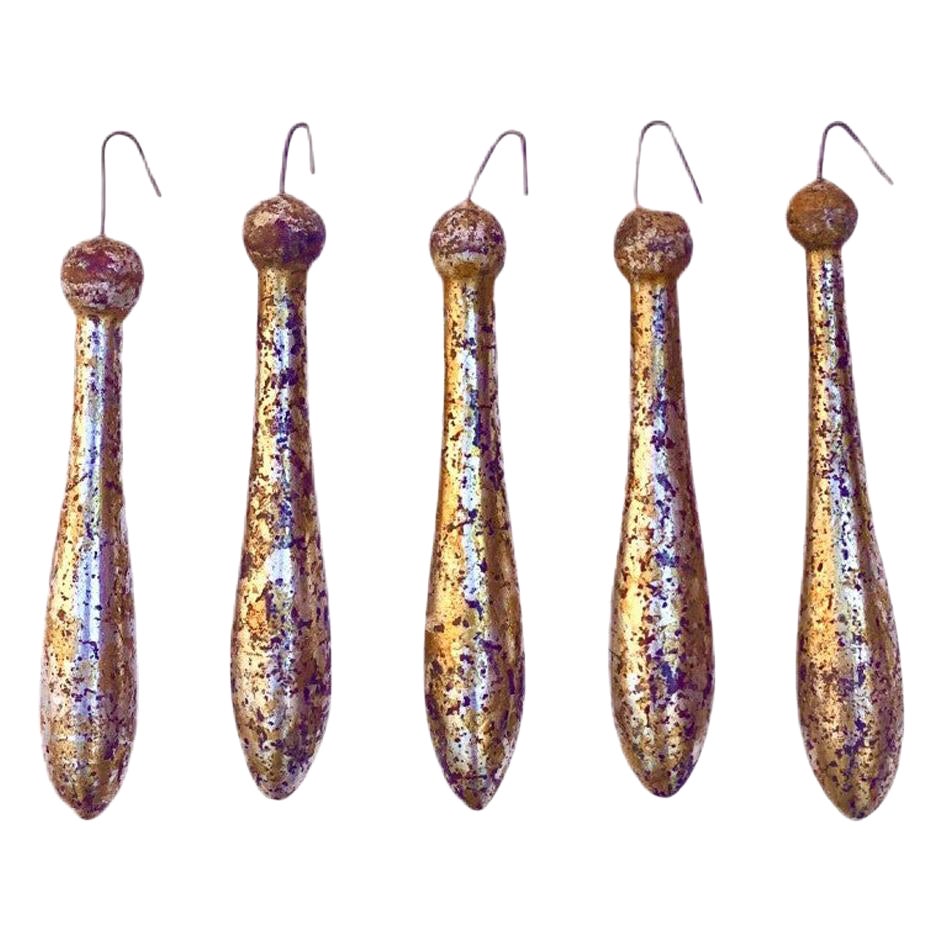 Ornamenti con nappe in foglia d'oro e d'argento del XVIII secolo "Set di 5".