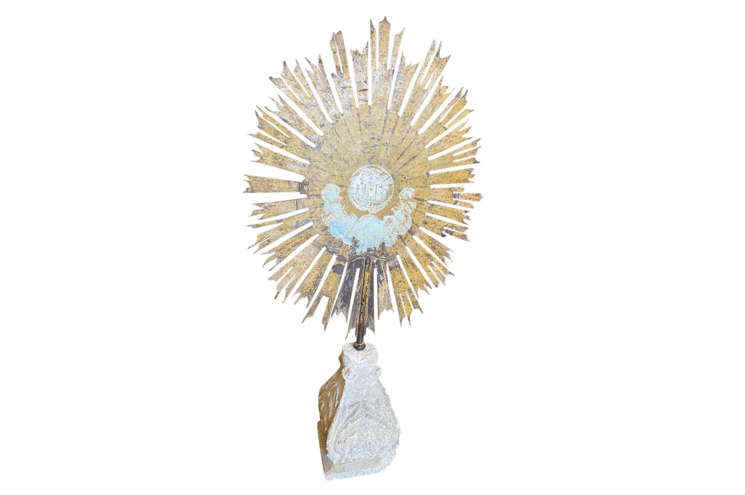 18th Century Italian Sunburst Religious Artifact In Good Condition For Sale In Atlanta, GA
