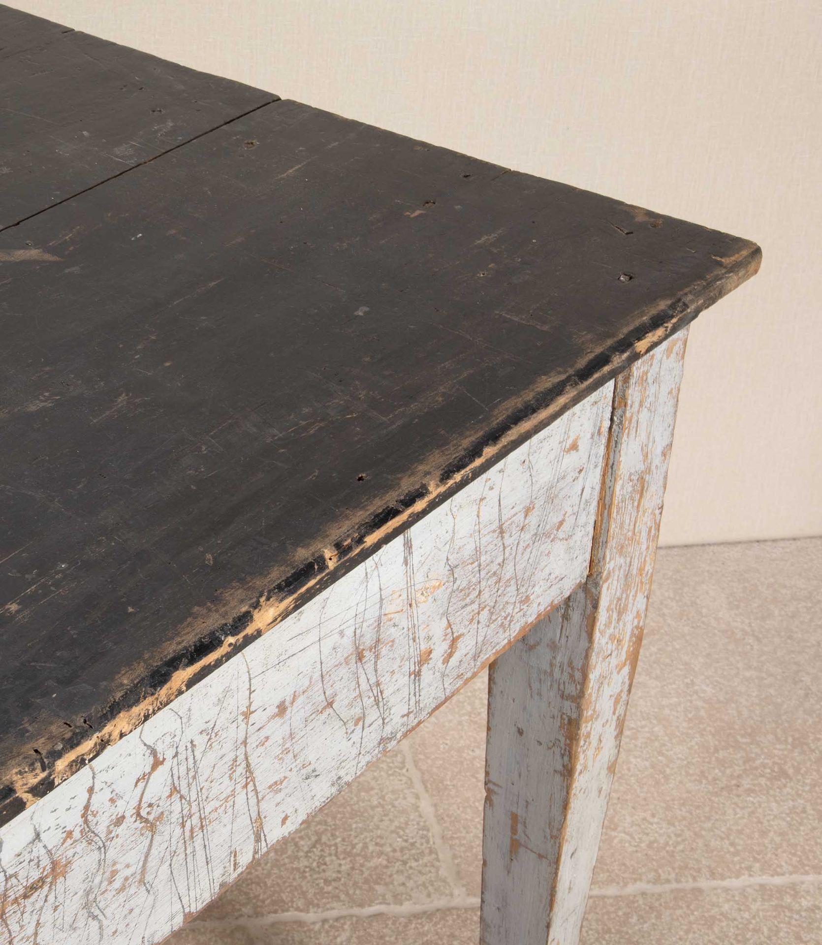 Mesa italiana del siglo XVIII con pintura original en Bastante bueno estado para la venta en Gloucestershire, GB