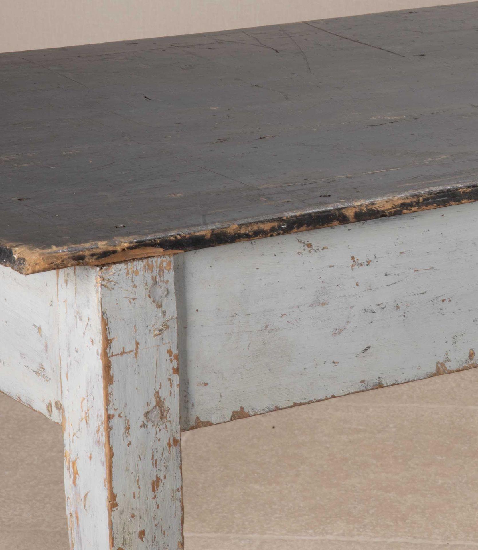 Mesa italiana del siglo XVIII con pintura original siglo XVIII y antes en venta