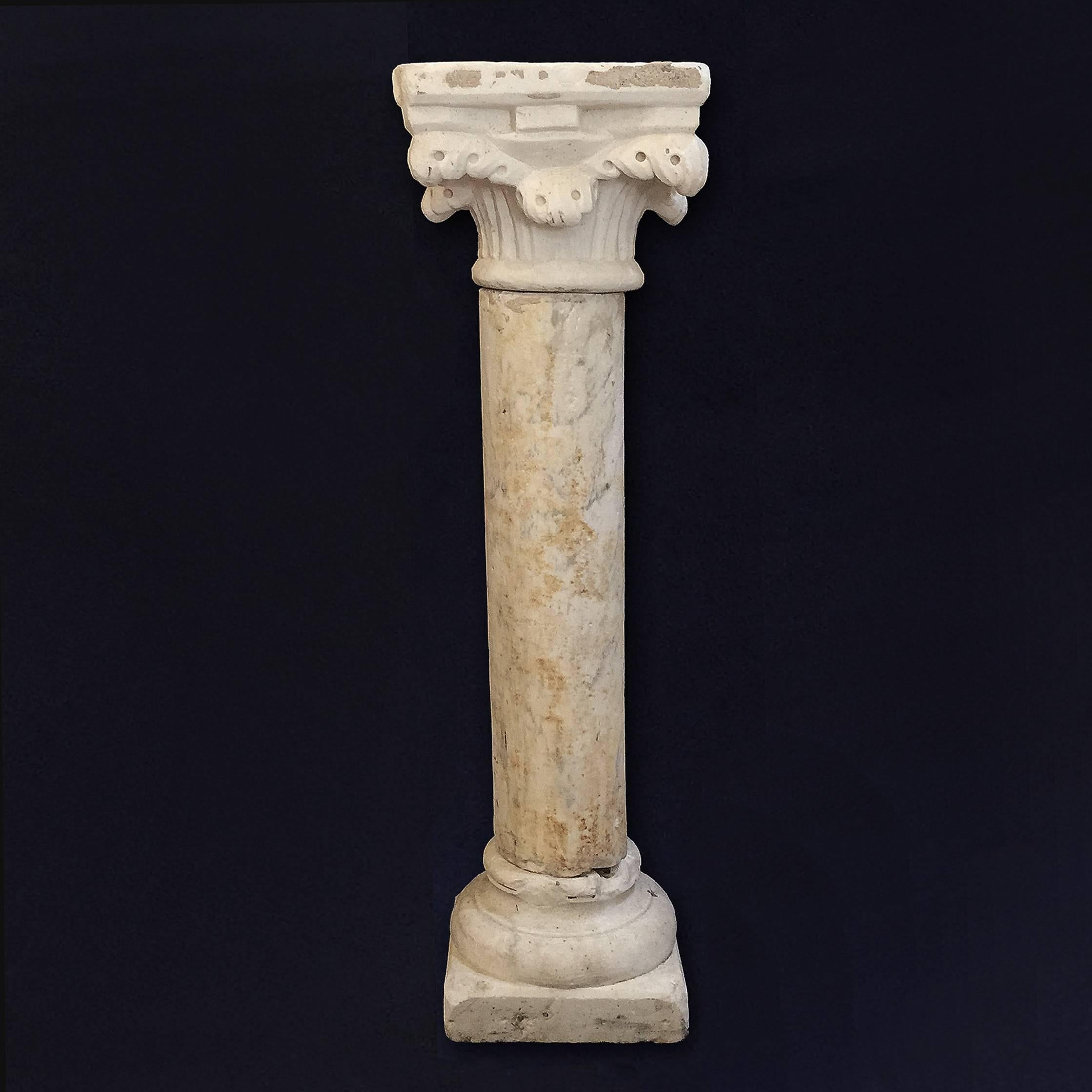A charming three-piece carved white marble column or pedestal with a beautiful classical capital.
The single marble pieces are connected by a small iron structure.
Beautiful capital inspired by the antiques
Tuscany, late 18th century
Perfect eye