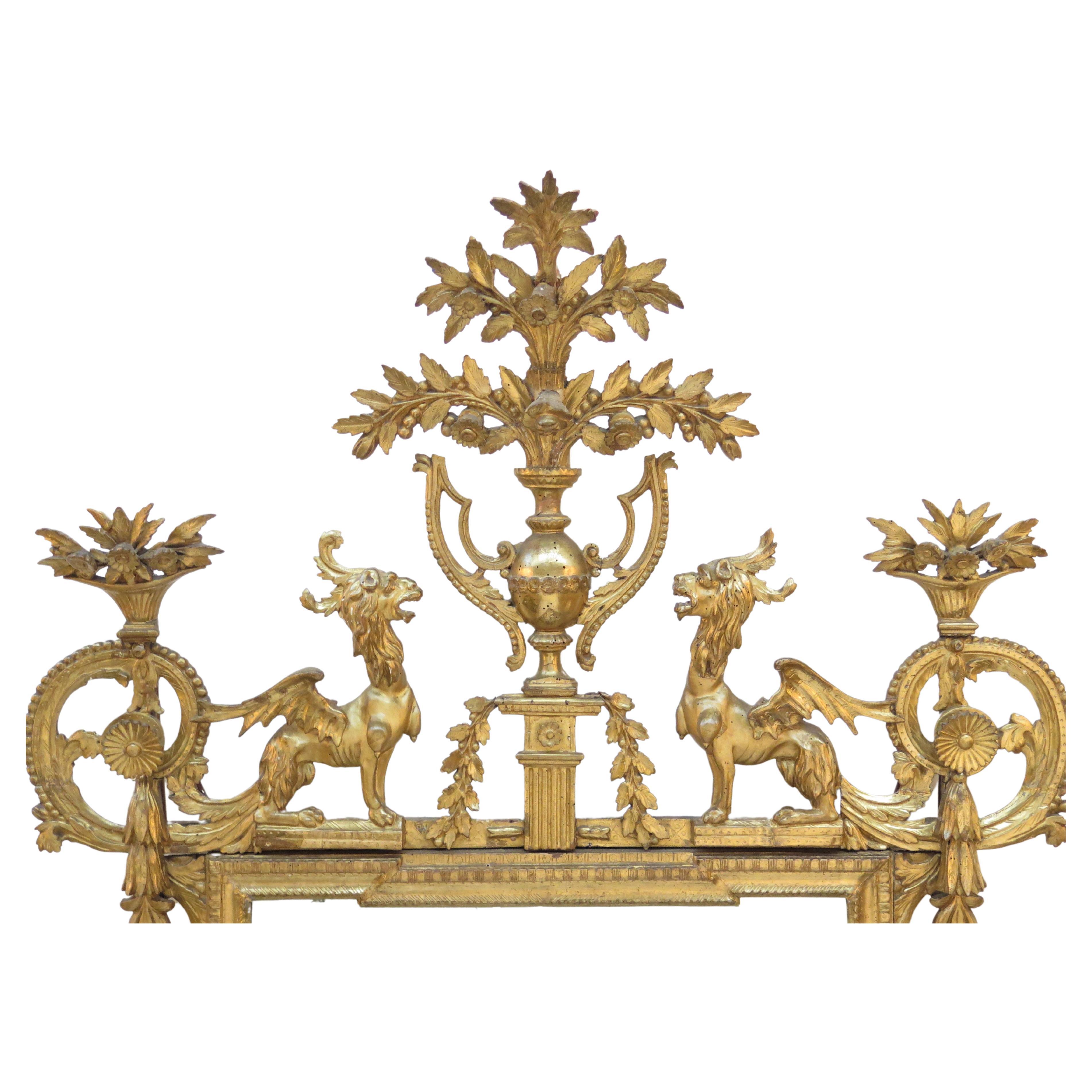 Sculpté à la main Verre de pilier néoclassique italien du 18ème siècle en bois doré (toscan) en vente