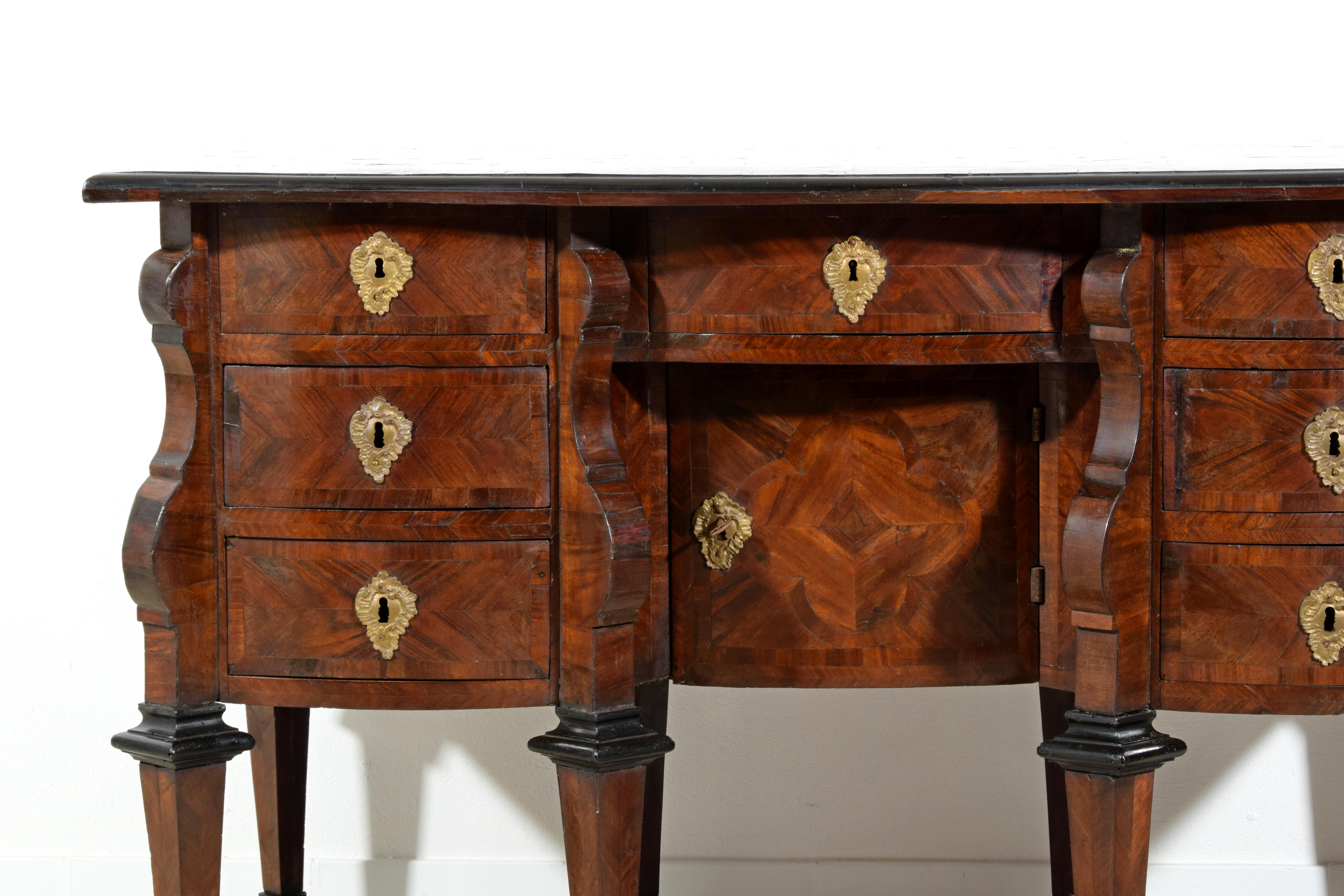  18th Century, Italian Veneered Wood Bureau Mazzarina For Sale 12