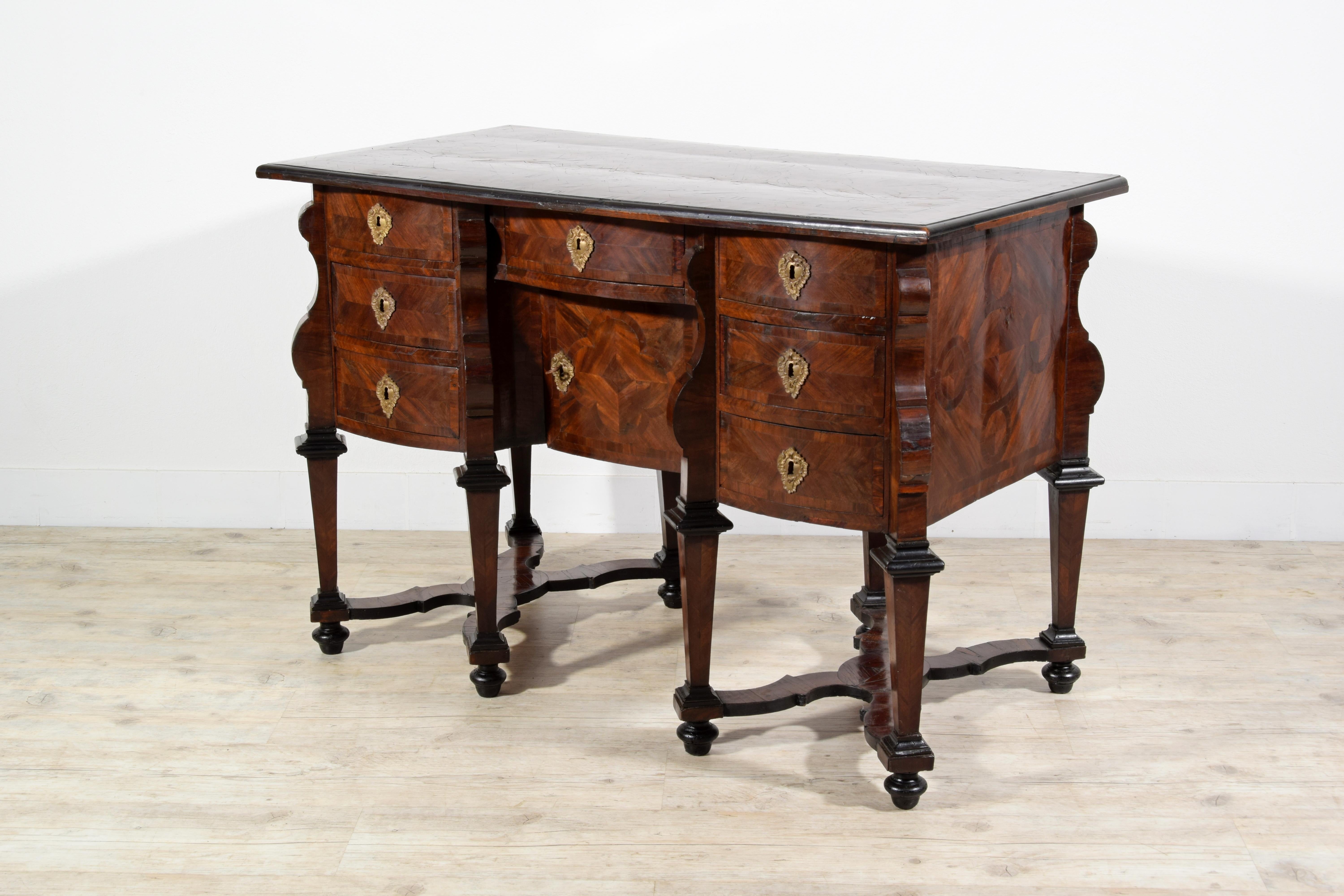 European  18th Century, Italian Veneered Wood Bureau Mazzarina For Sale