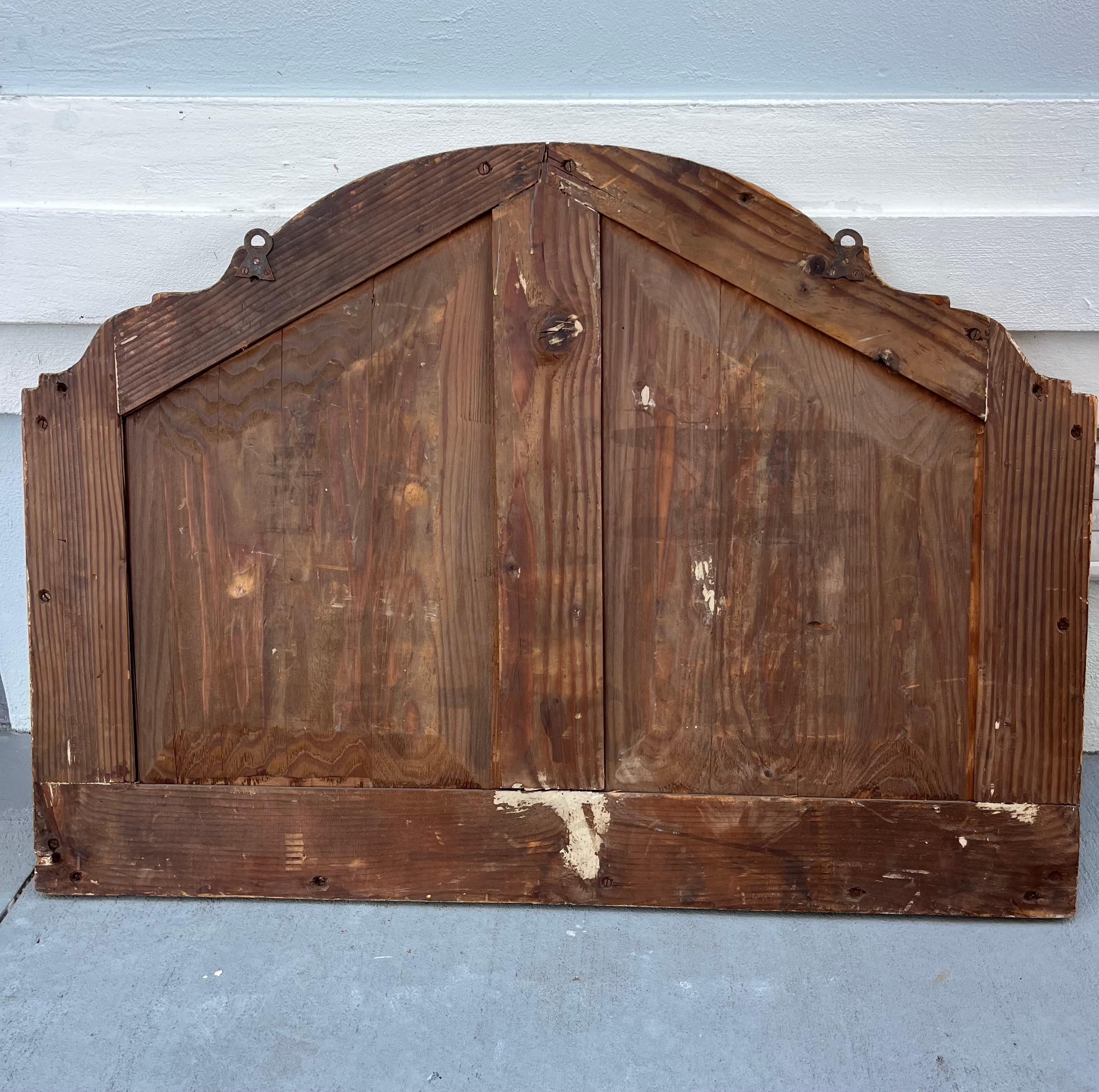 Cabecero veneciano italiano del siglo XVIII tallado y policromado en Bueno estado para la venta en Vero Beach, FL