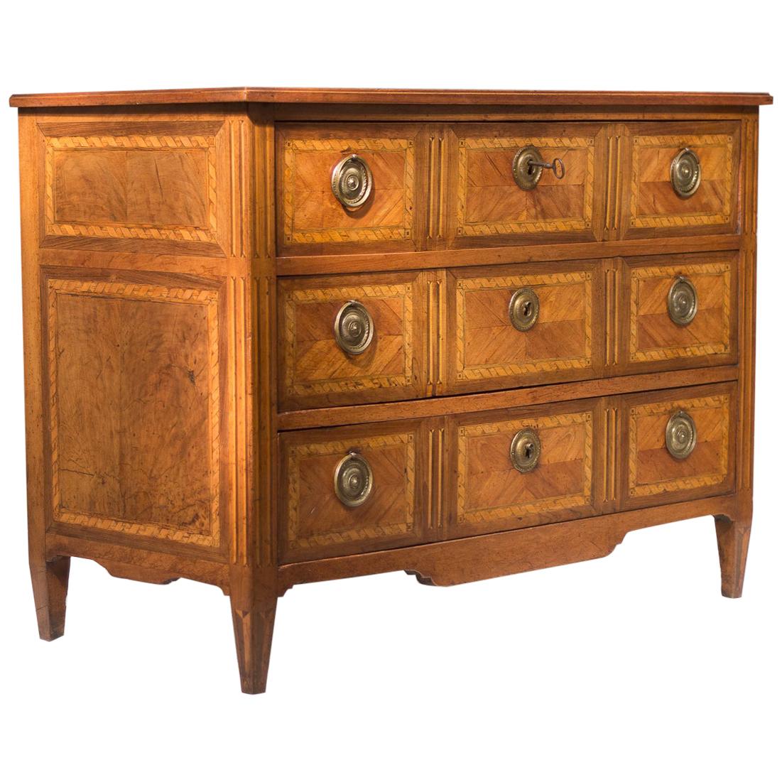 18th Century Italian Walnut and Kingwood Chest of Drawers