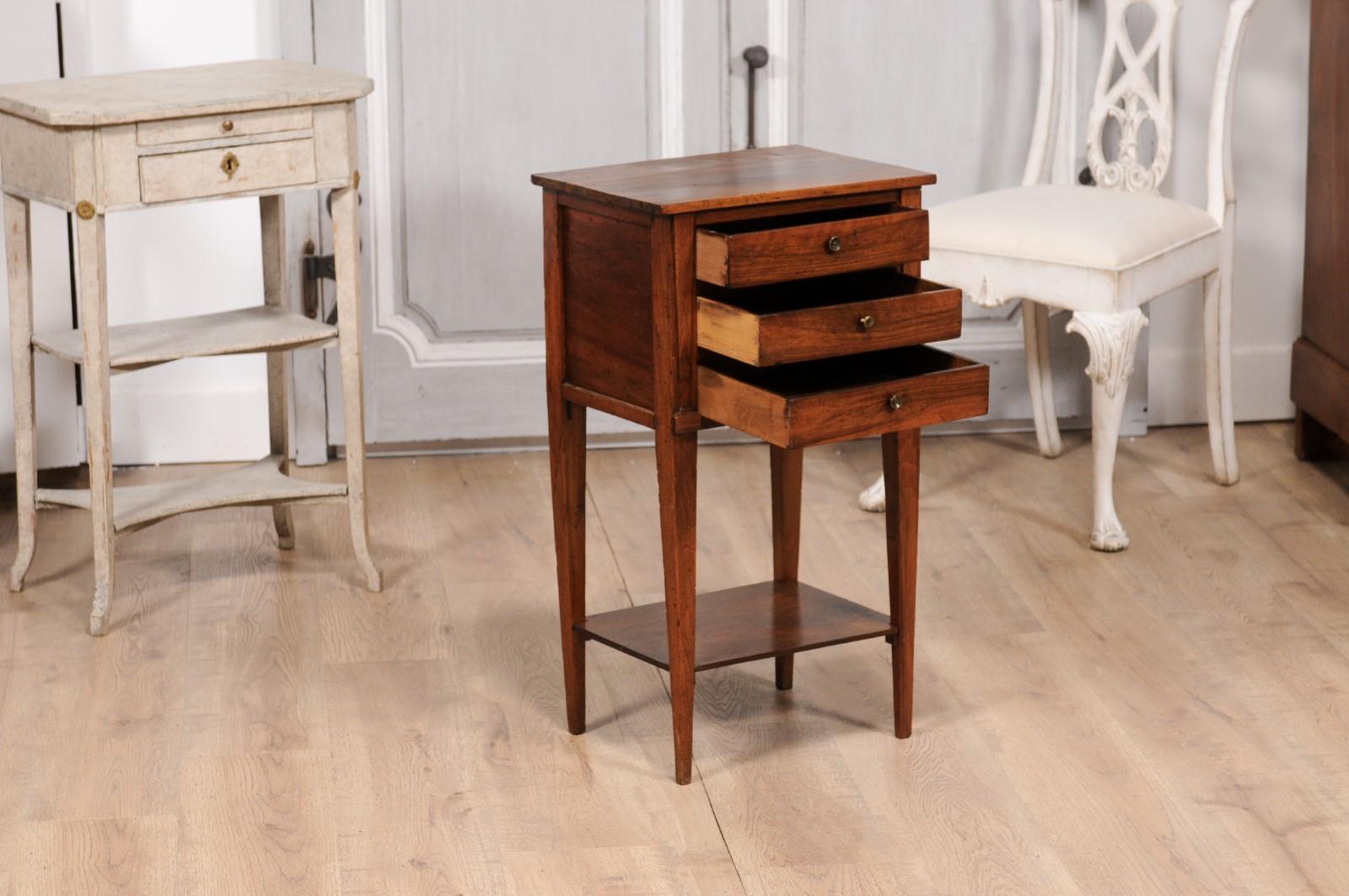 18th Century Italian Walnut Bedside Table with Three Drawers and Tapering Legs For Sale 1