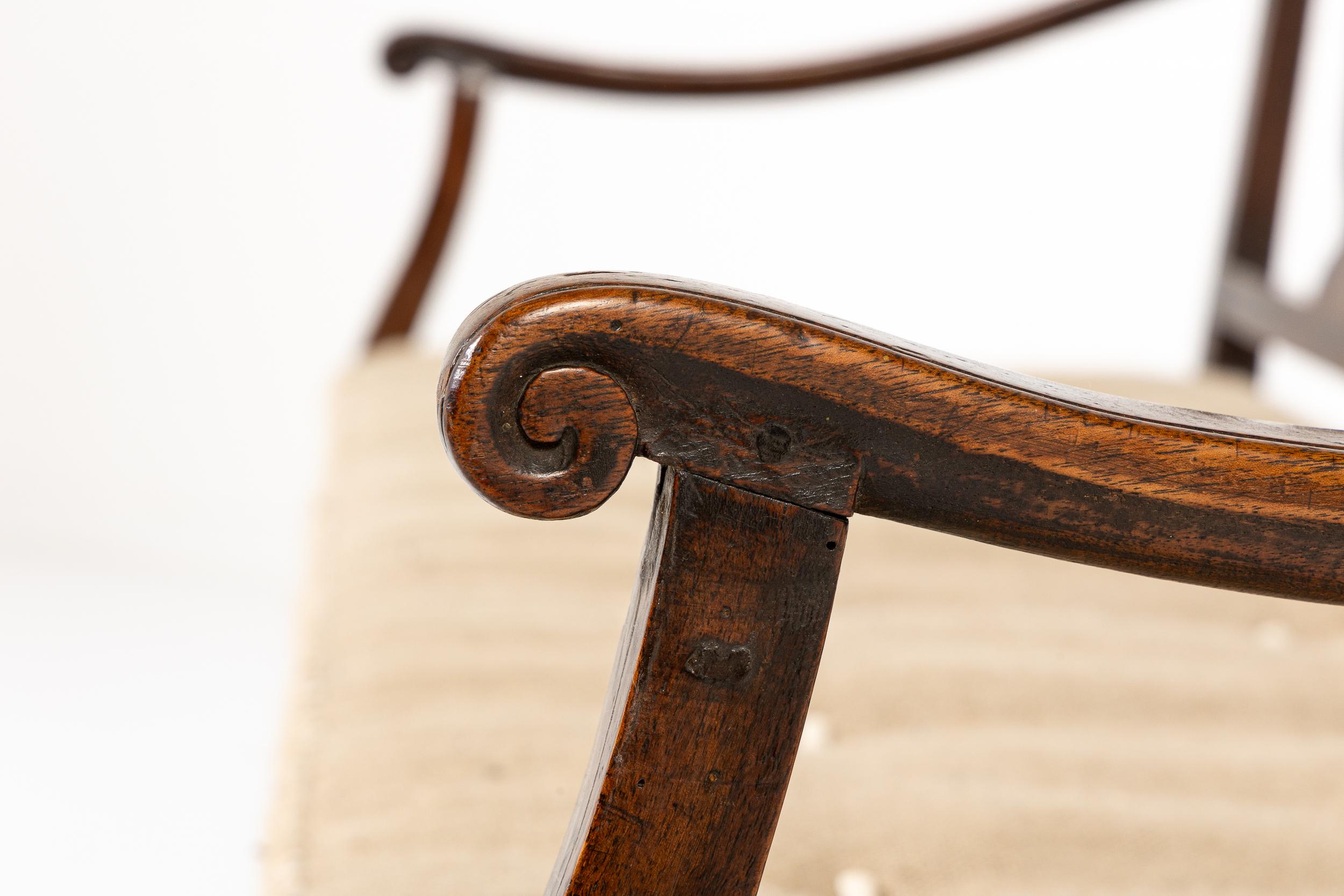 18th Century Italian Walnut Bench/Settee 3