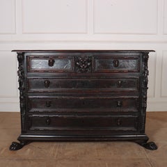 18th Century Italian Walnut Commode