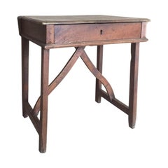 18th century Italian Walnut Console desk