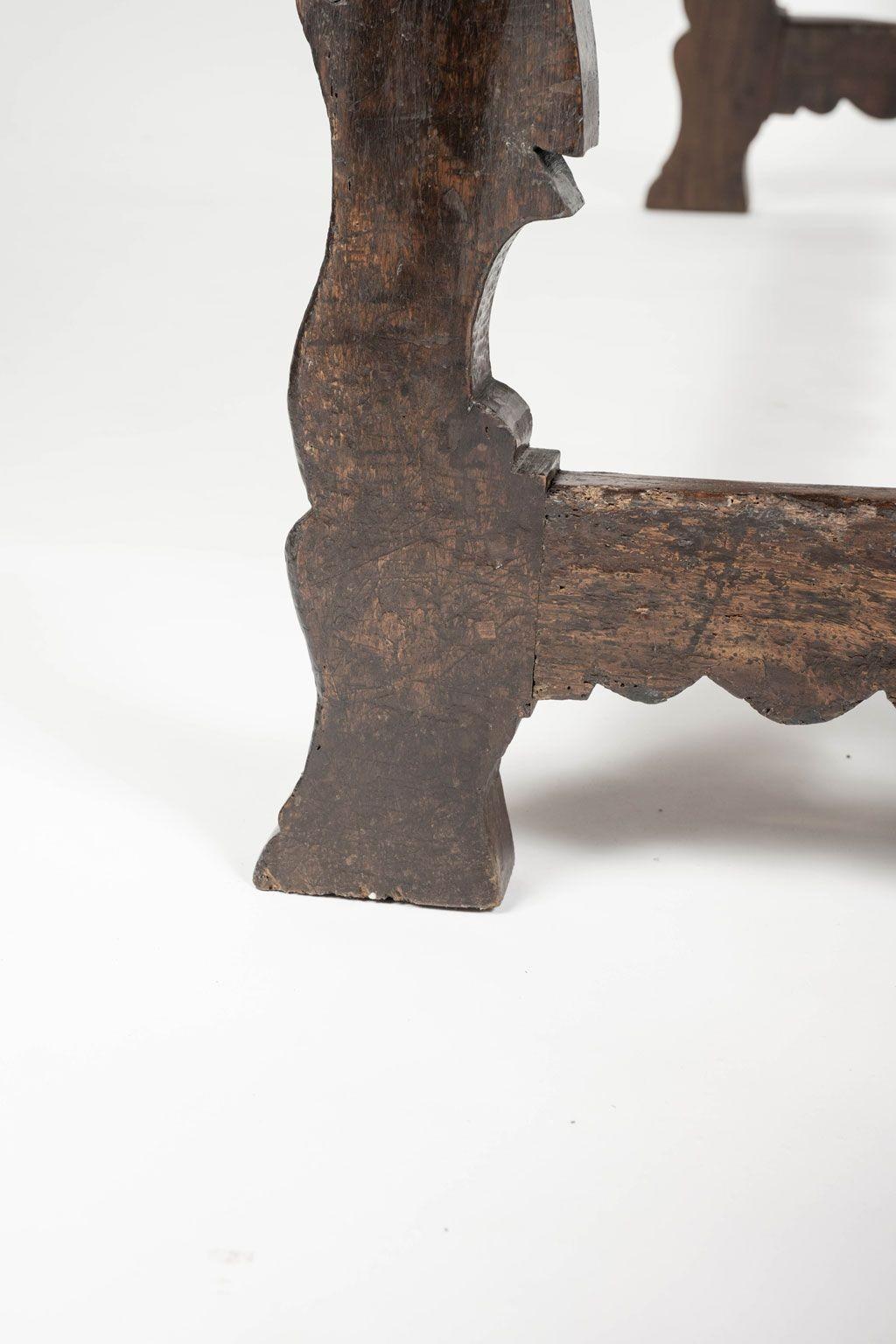 18th Century Italian Walnut Console For Sale 6