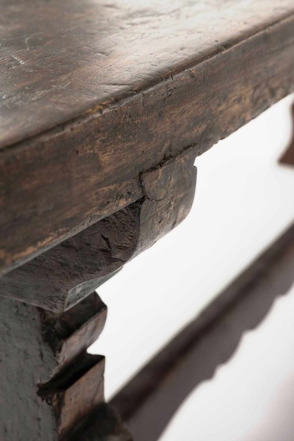 18th Century Italian Walnut Console For Sale 7