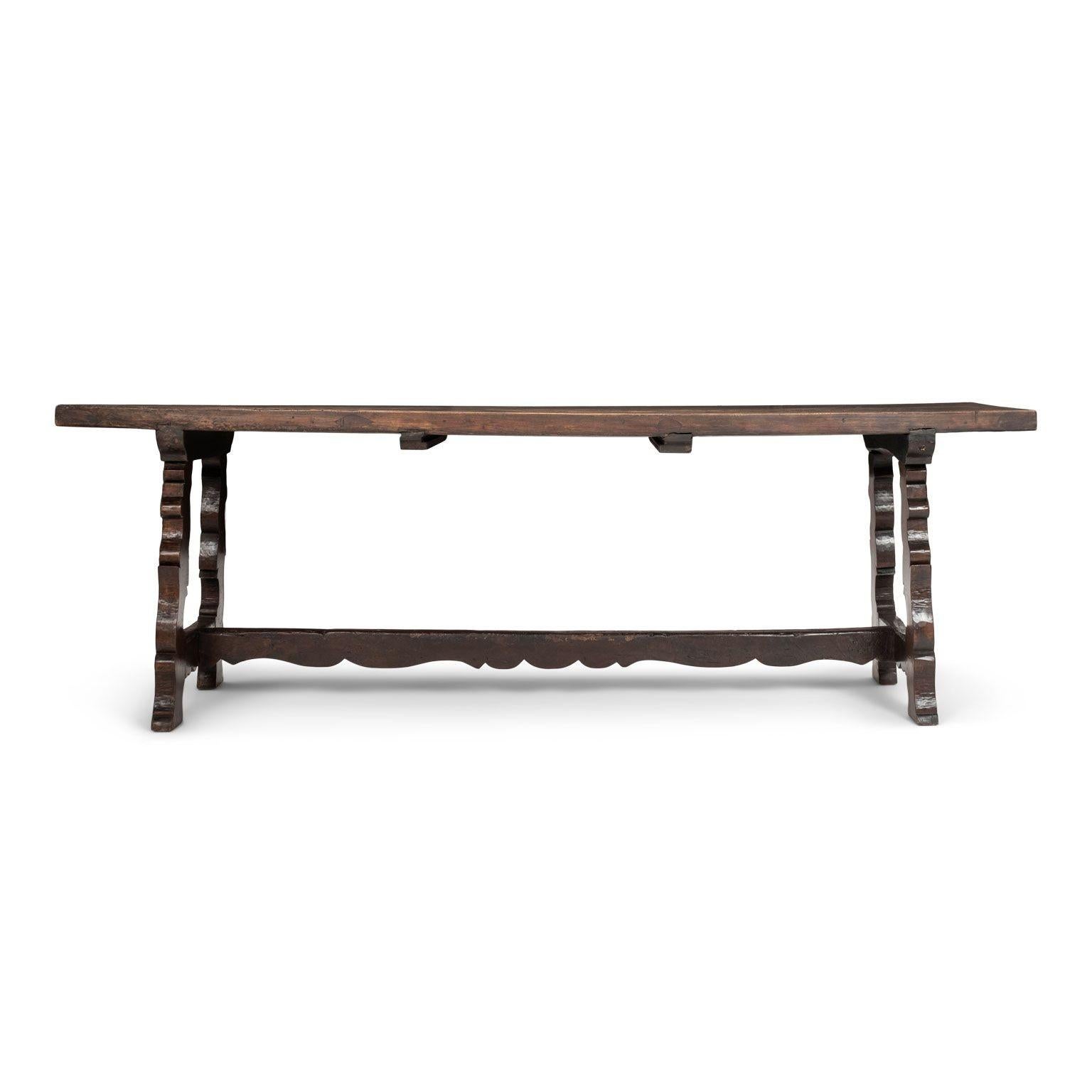 18th Century Italian Walnut Console For Sale 8