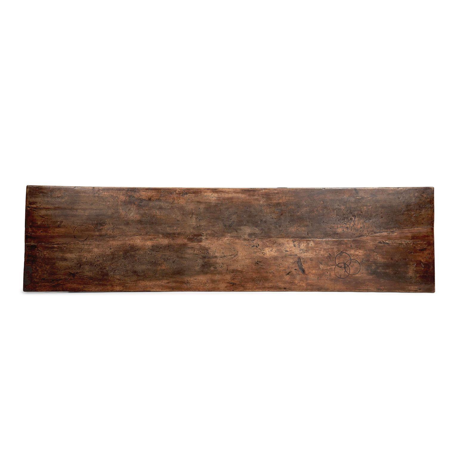 18th Century Italian Walnut Console In Good Condition For Sale In Houston, TX