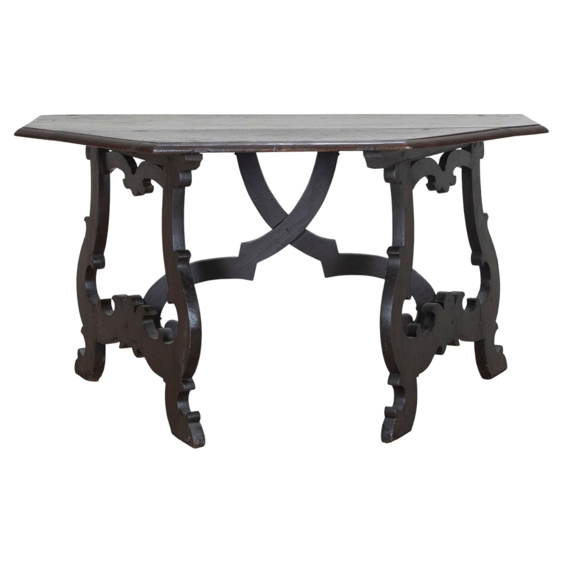 18th Century Italian Walnut Console Table For Sale