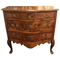 18th Century Italian Walnut Inlaid Shaped Commode