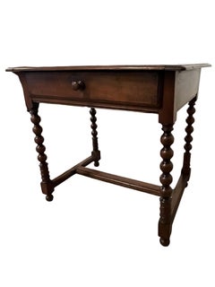 Italian Walnut Louis XIV Side Table With Bobbin Legs