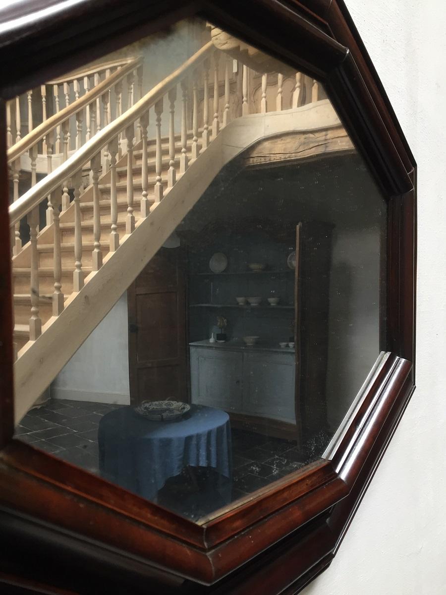 18th Century Italian Walnut Octogonal Mirror For Sale 2