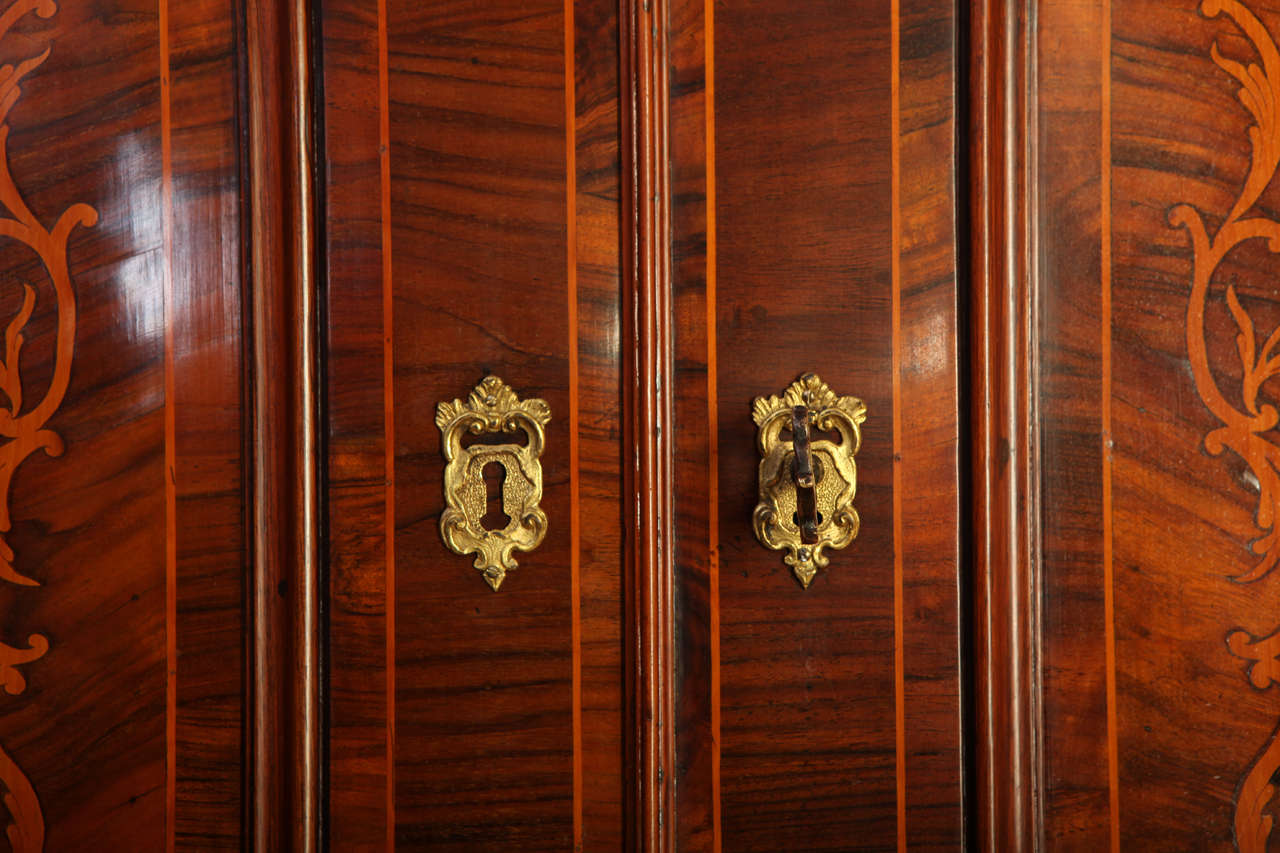 18th Century Italian Walnut Parquetry Important Bureau Cabinet Trumeaux For Sale 4