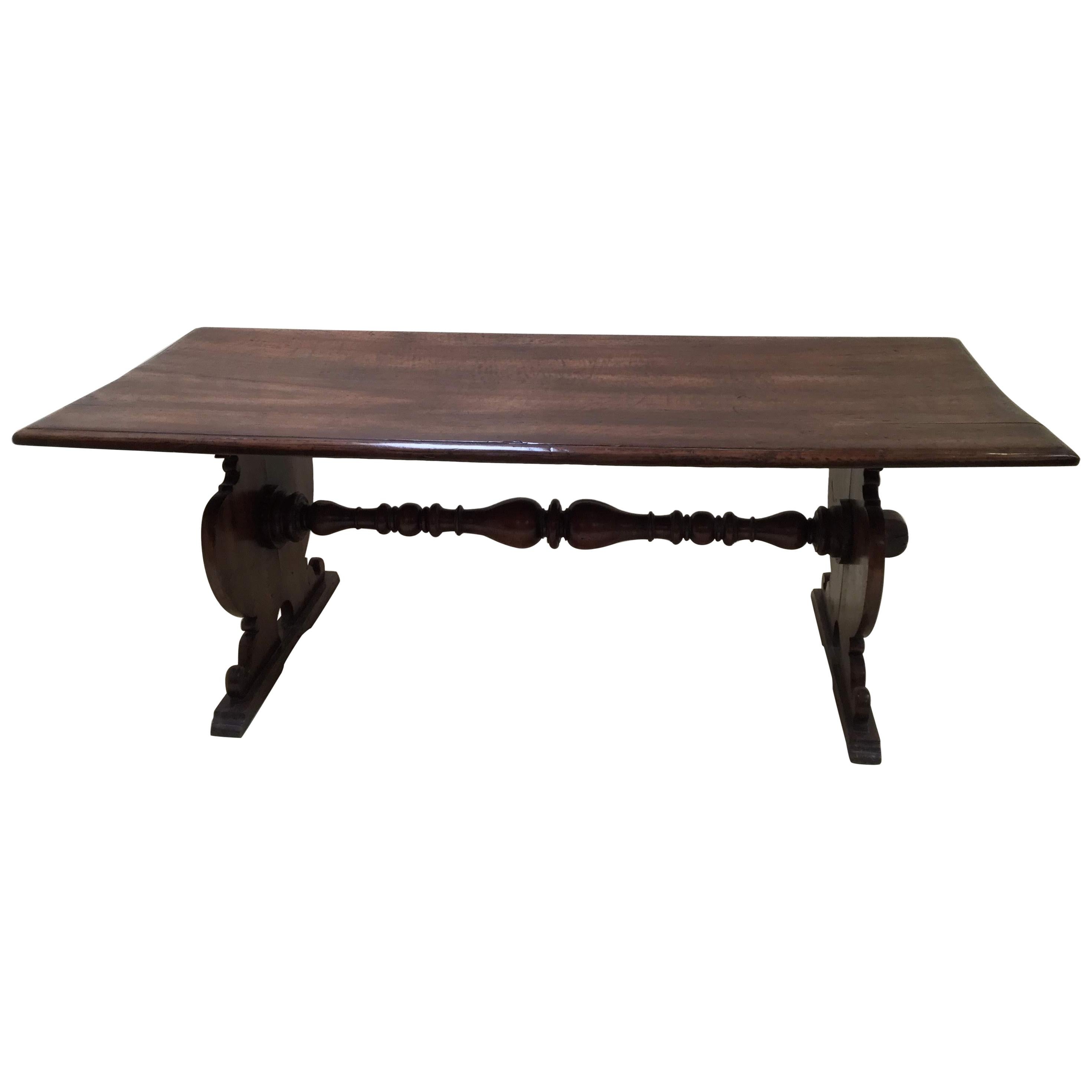18th Century Italian Walnut Refectory Table For Sale