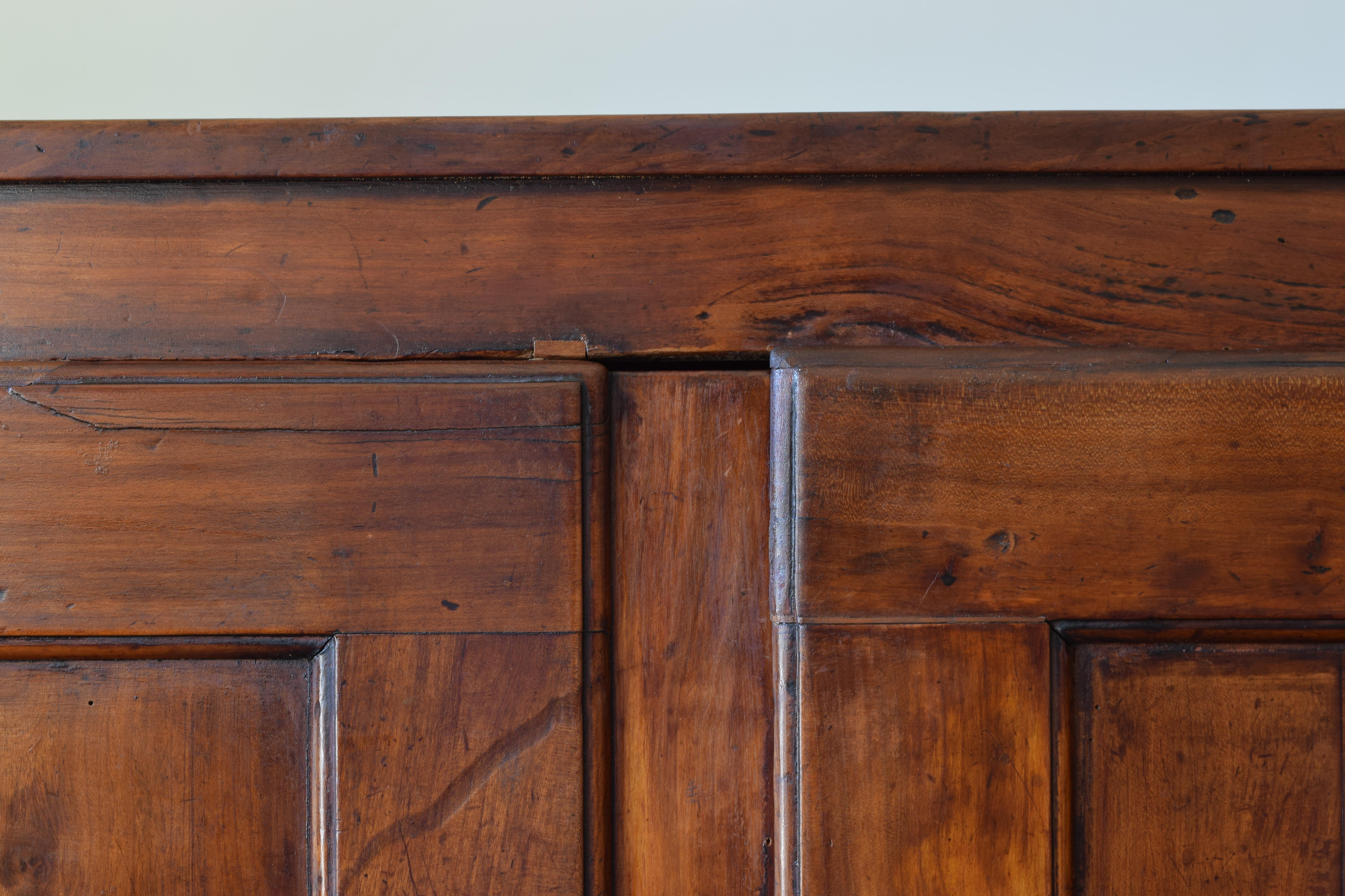 18th Century Italian Walnut Scantonata Credenza 4