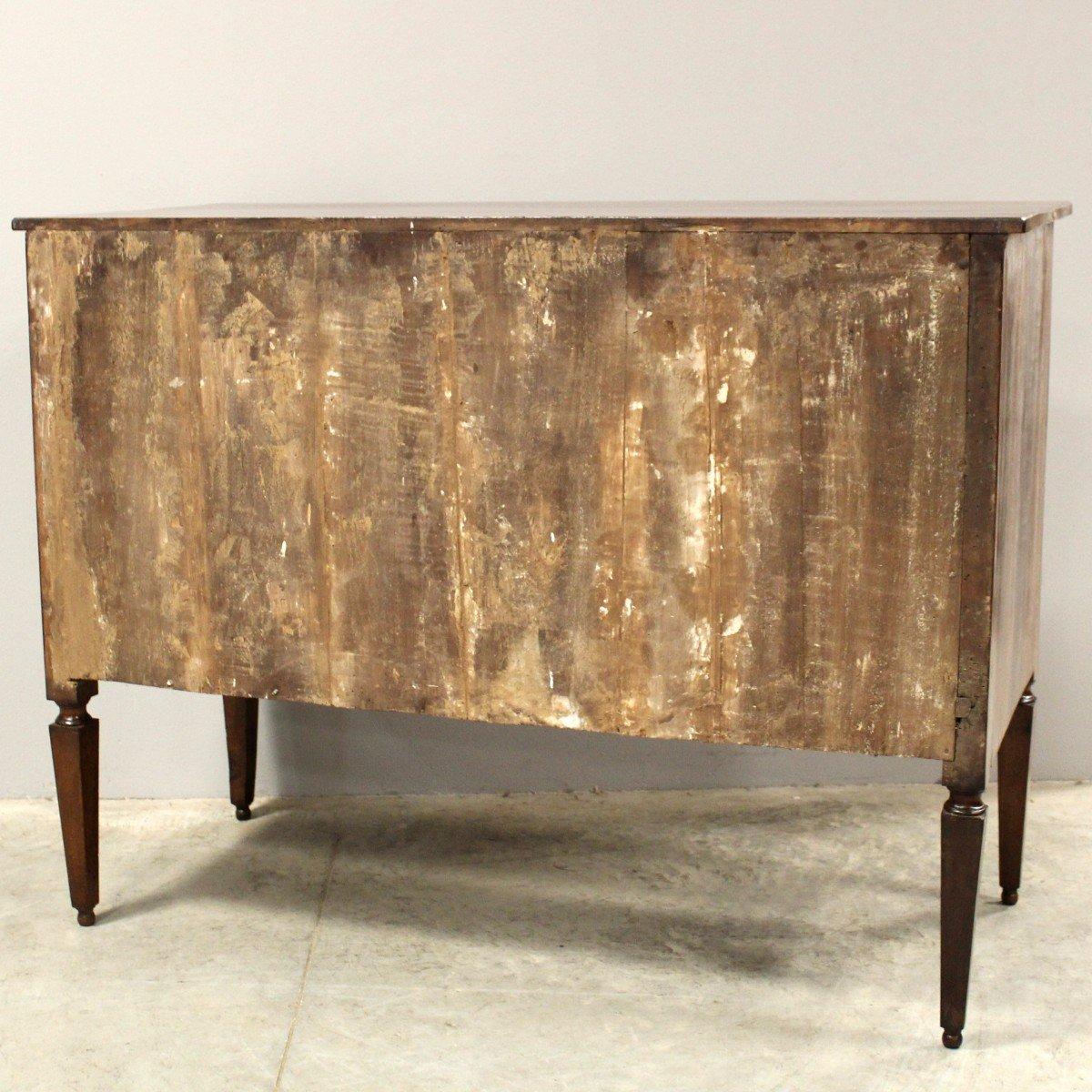 18th Century Italian Walnut Two Drawer Commode with Tapered Legs For Sale 5
