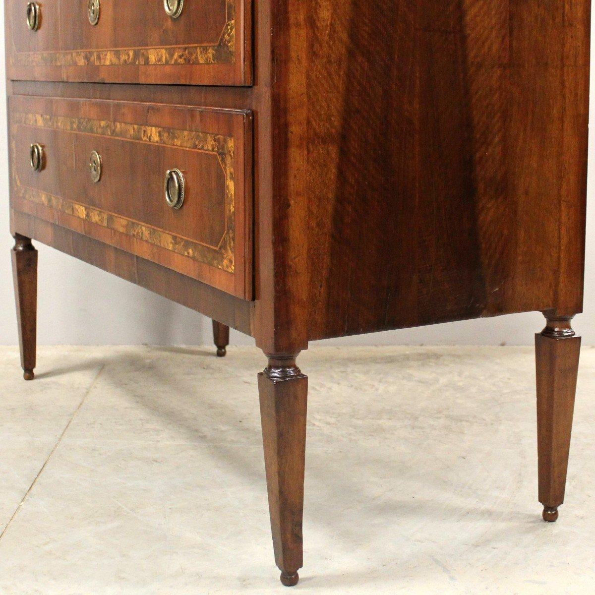 18th Century Italian Walnut Two Drawer Commode with Tapered Legs For Sale 3