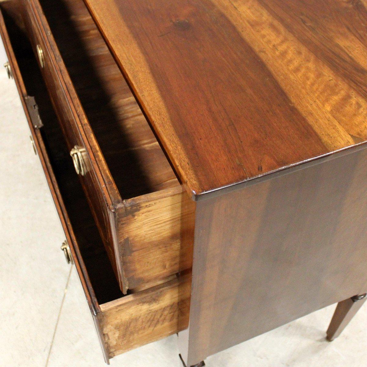 18th Century Italian Walnut Two Drawer Commode with Tapered Legs For Sale 4