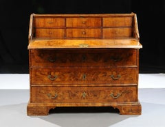 18th Century, Italian Walnut Wood Bureau Chest of Drawer