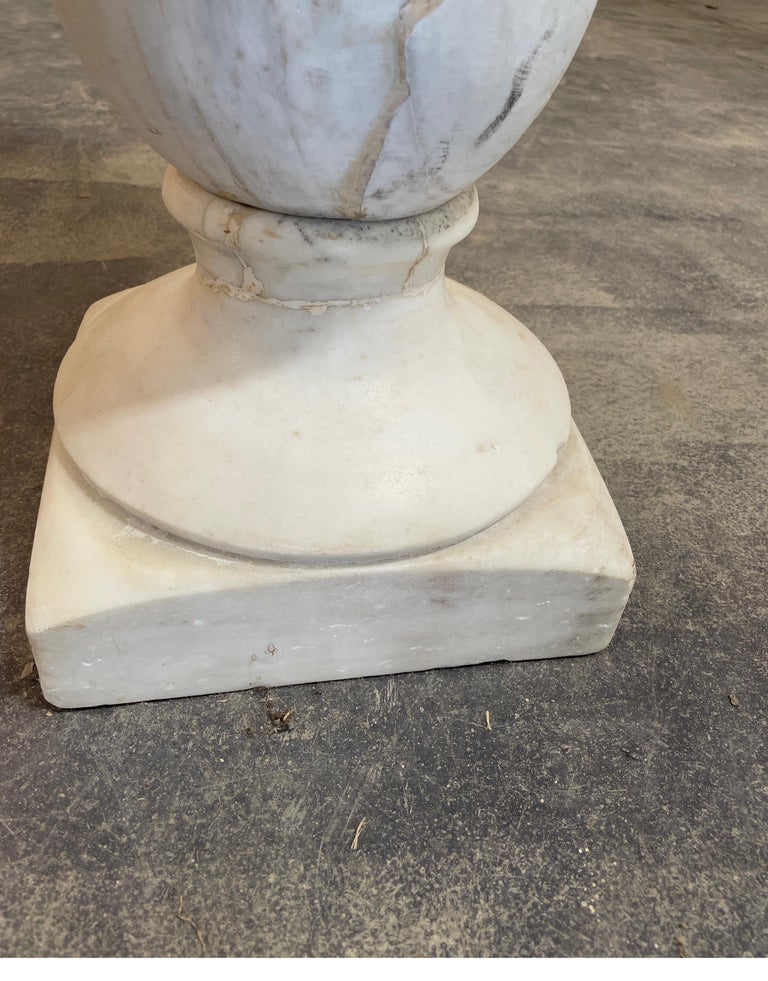 18th Century Italian White Carrara Marble Pedestal Table For Sale at ...
