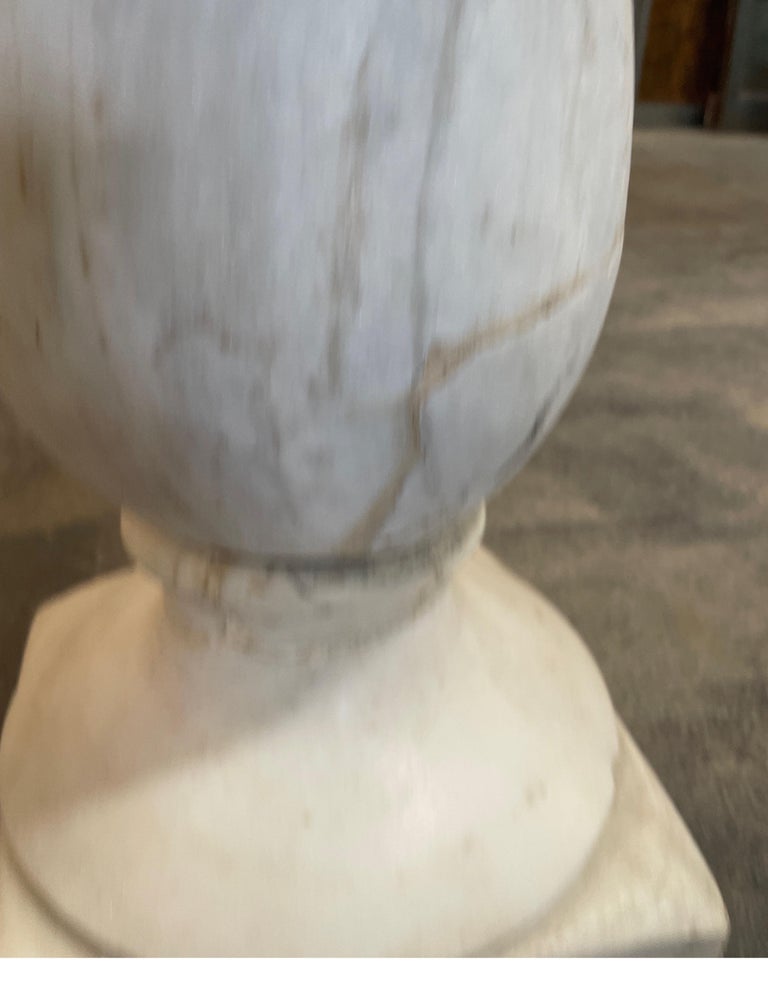 18th Century Italian White Carrara Marble Pedestal Table For Sale at ...