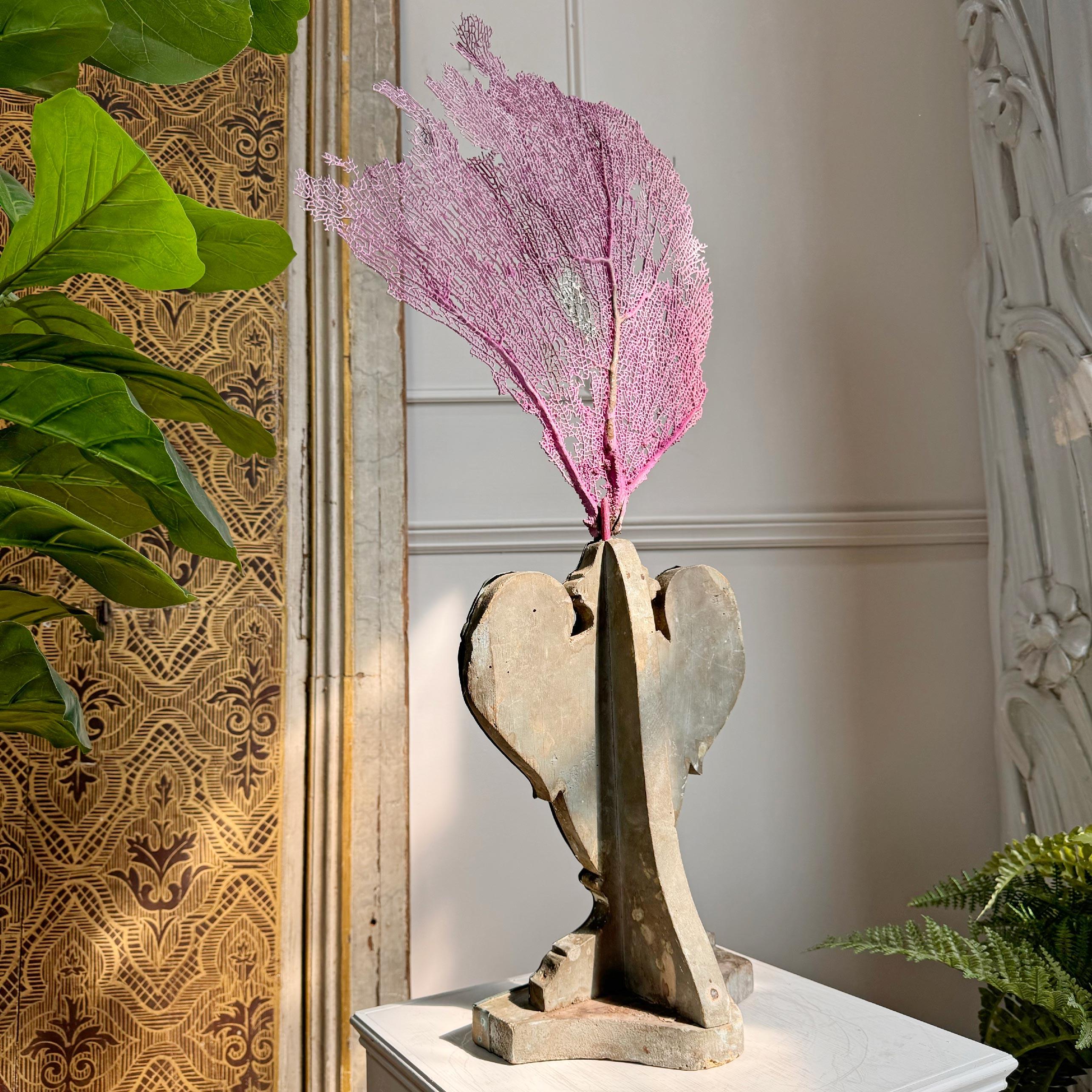 XVIIIe siècle Vase d'autel italien du 18ème siècle en bois et cuivre en vente