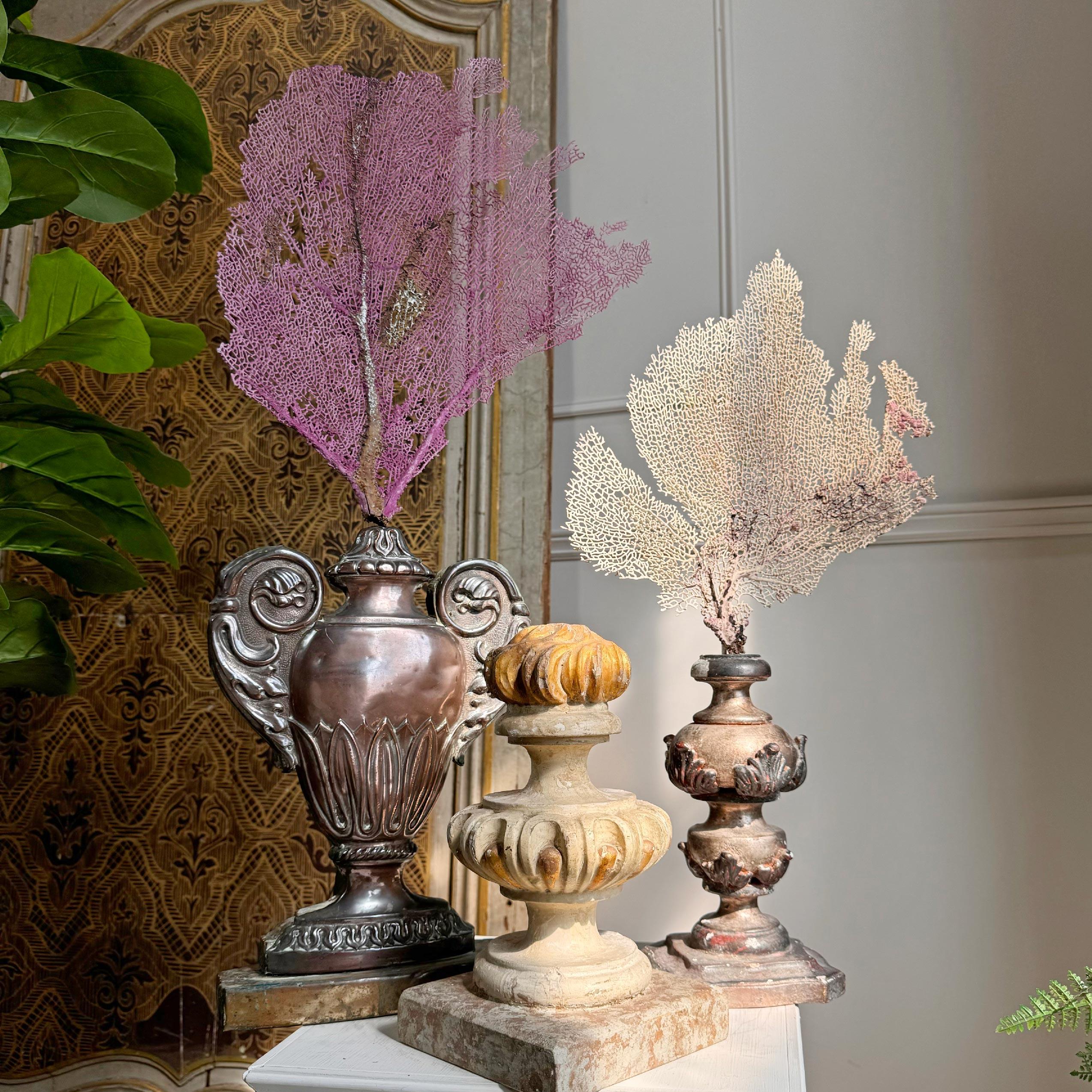 18th Century Italian Wood and Gesso Altar Vase with Flame and Faux Marble For Sale 5