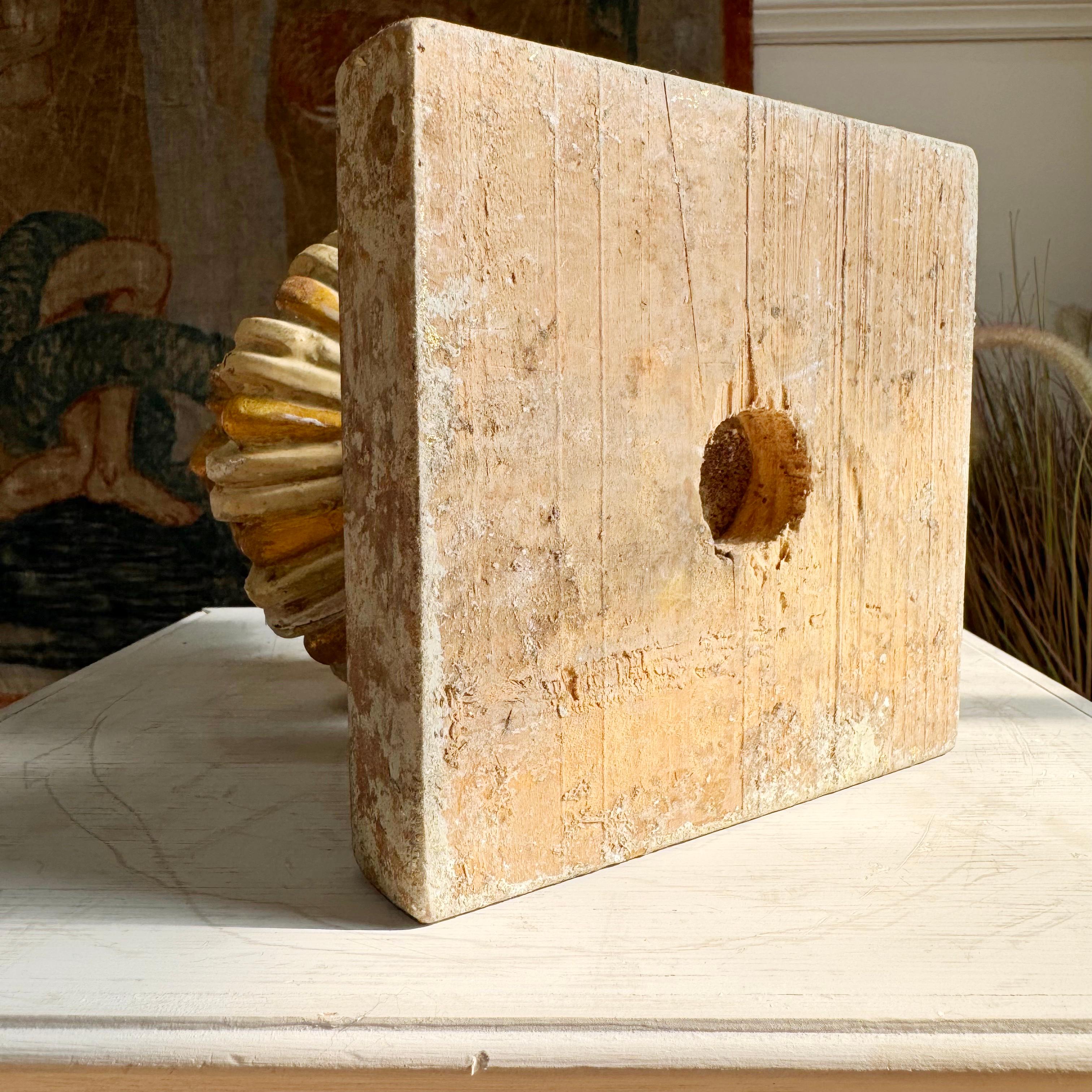 18th Century Italian Wood and Gesso Altar Vase with Flame and Faux Marble For Sale 6