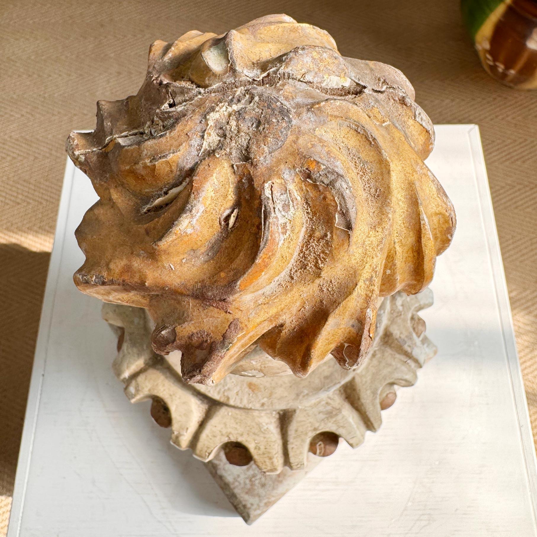18th Century Italian Wood and Gesso Altar Vase with Flame and Faux Marble For Sale 1