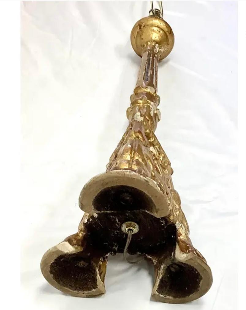 18th Century Italian Wooden Gilt Pricket Lamp For Sale 2