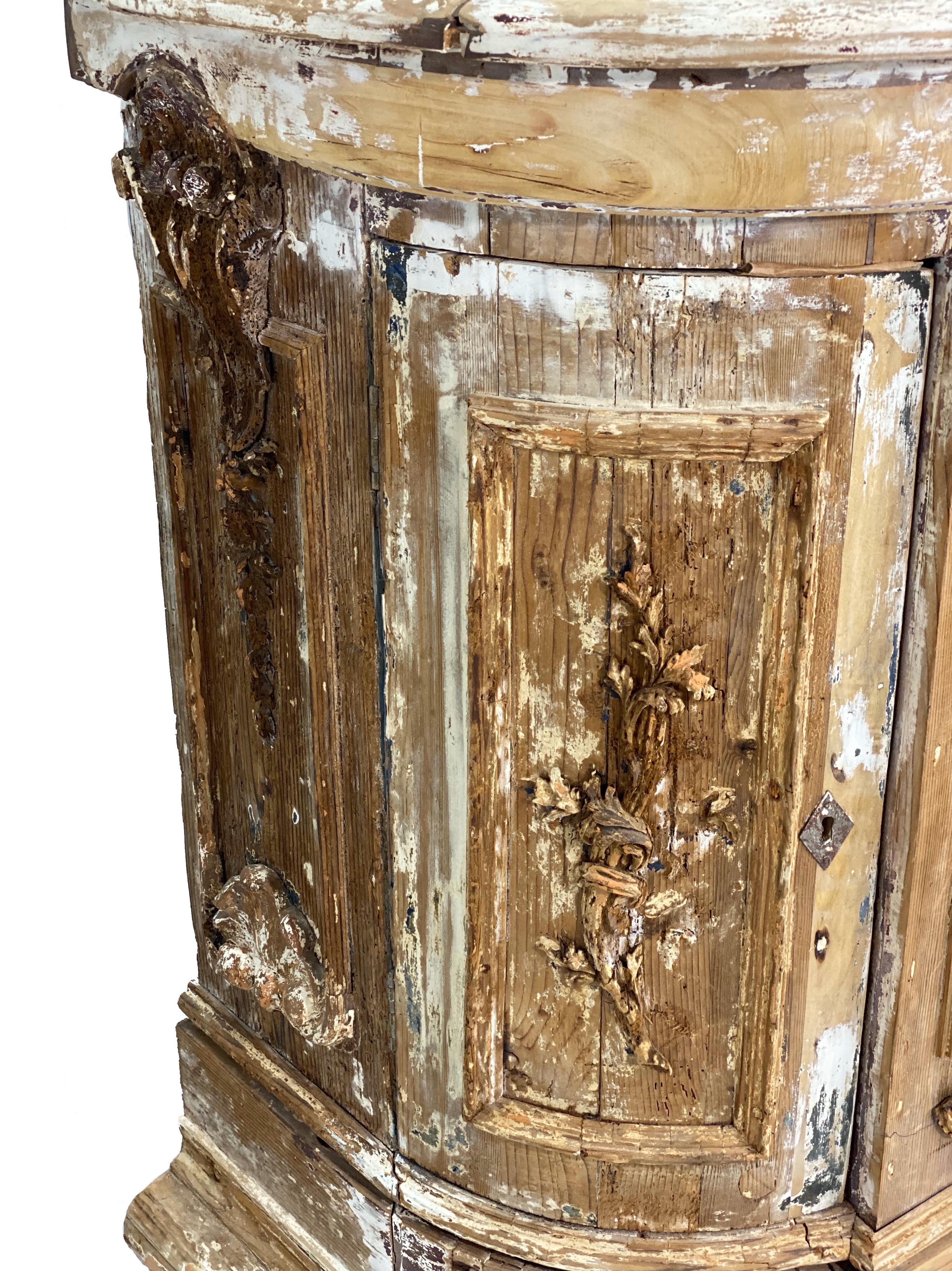 Carved 18th Century Italian Wooden Painted Credenza
