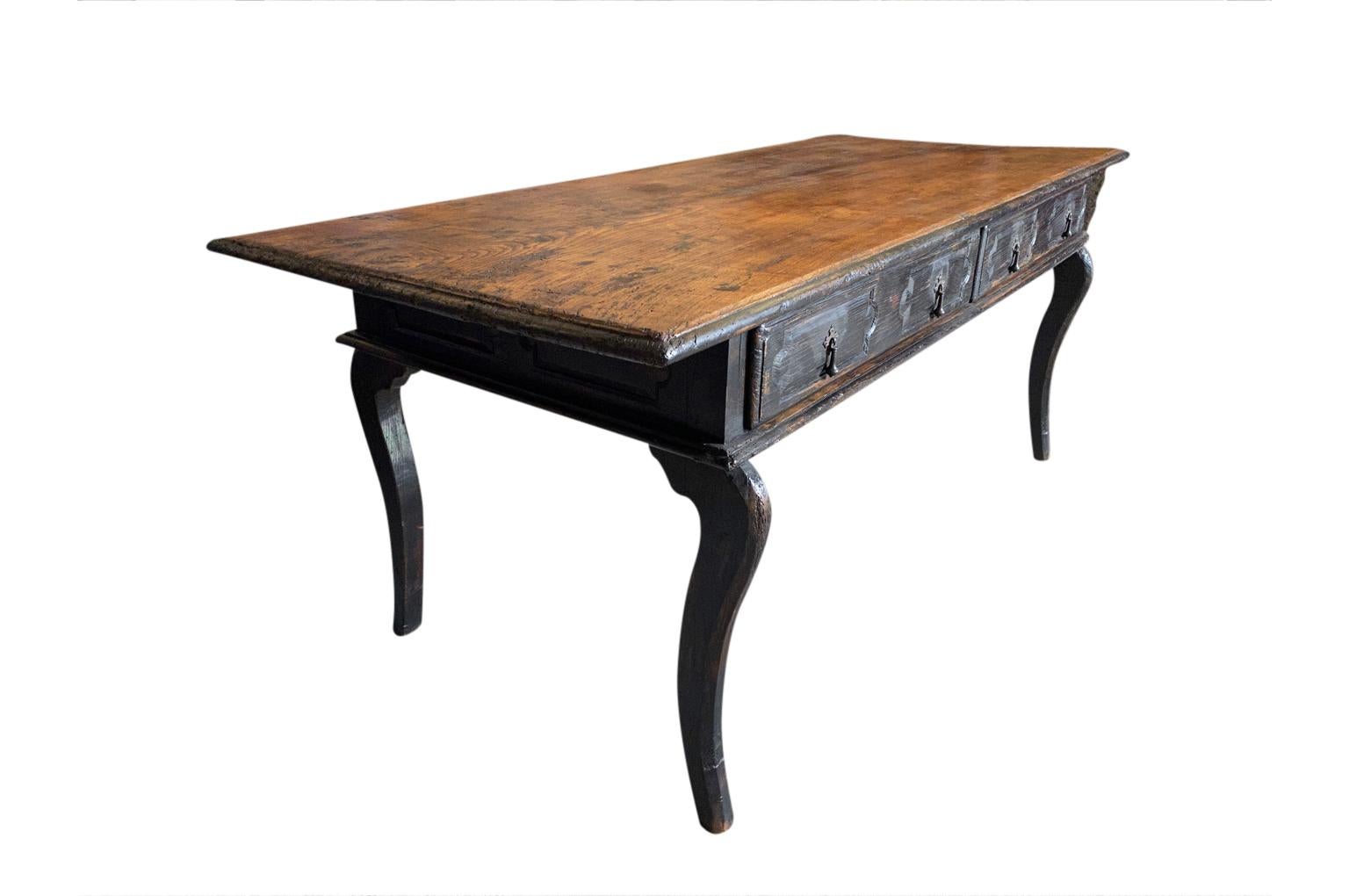 18th Century and Earlier 18th Century Italian Writing Table, Desk For Sale