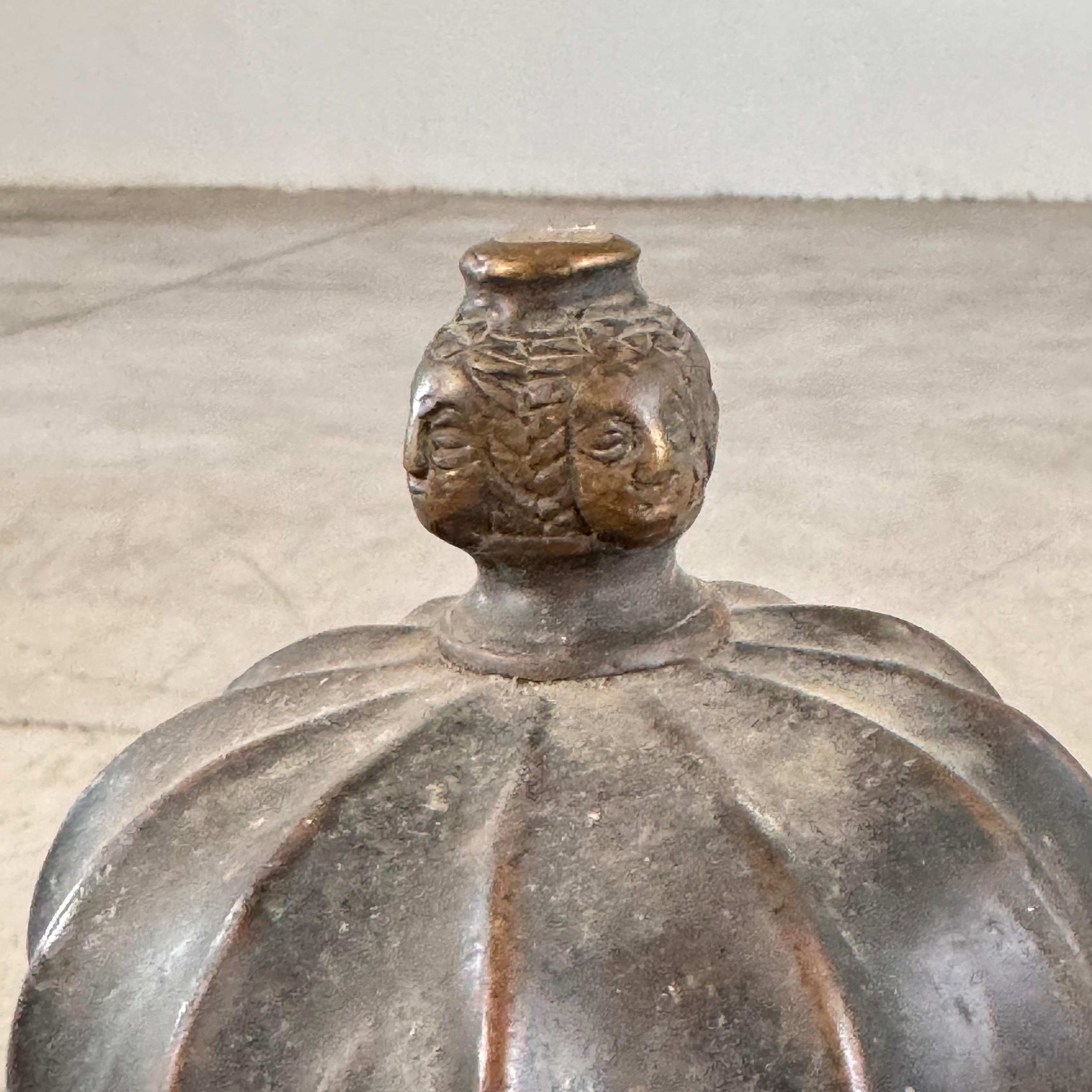 Androni italiani del XVIII secolo in ferro battuto con terminali in bronzo intagliati a mano in vendita 1