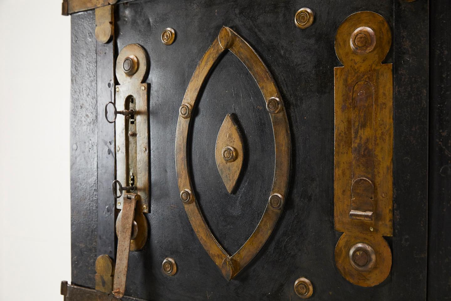 18th Century Italian Wrought Iron Studded Safe 5