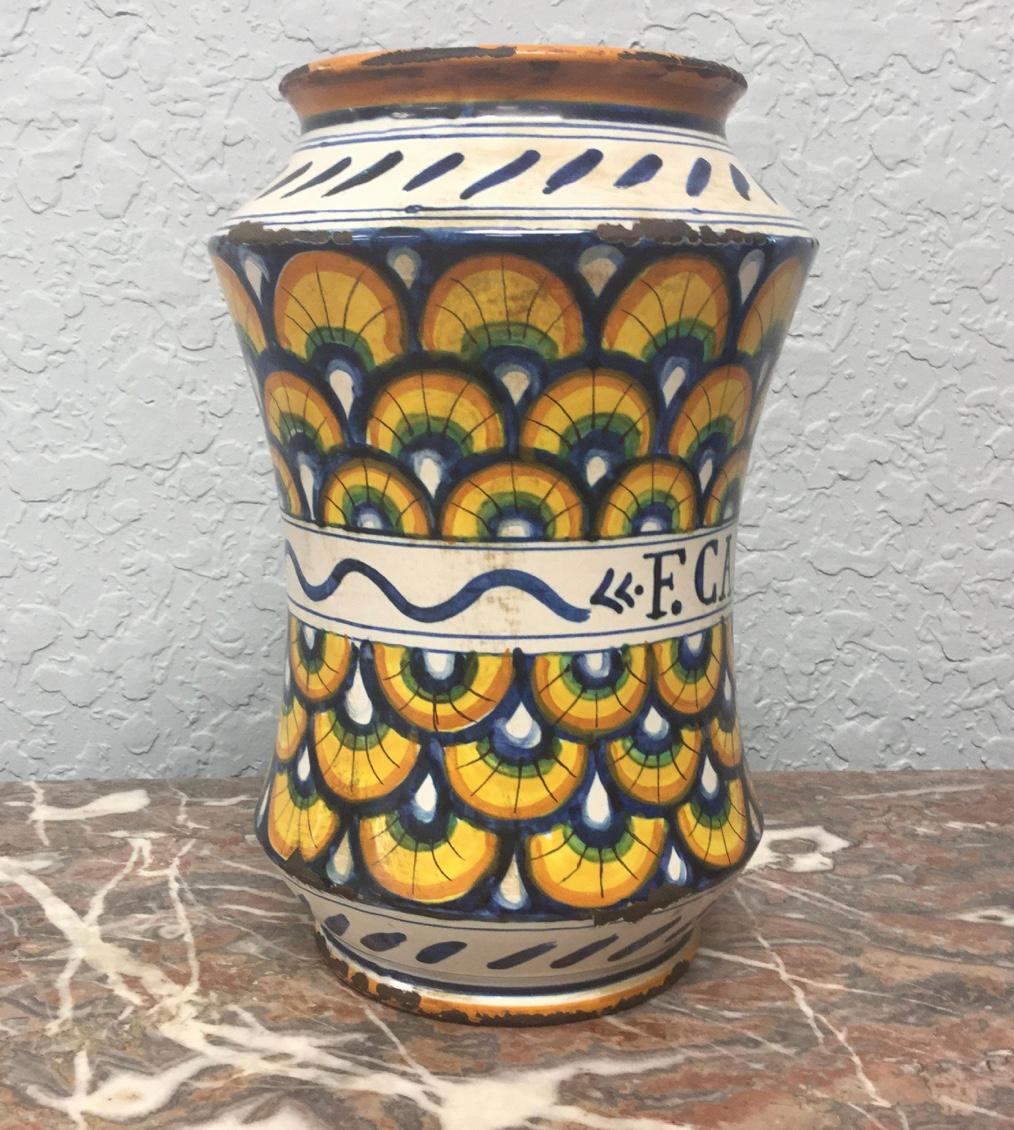 18th Century Italian Yellow Maiolica Pottery Albarello Drug Jar For Sale 2