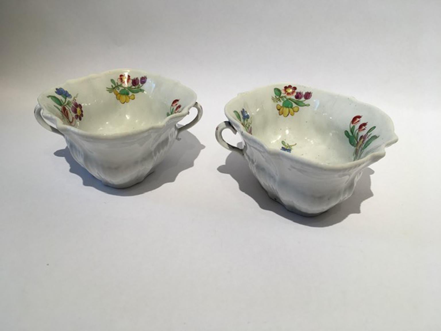 Italy 18th Century Italy Richard Ginori Doccia Pair of Porcelain Sauce Bowls For Sale 9
