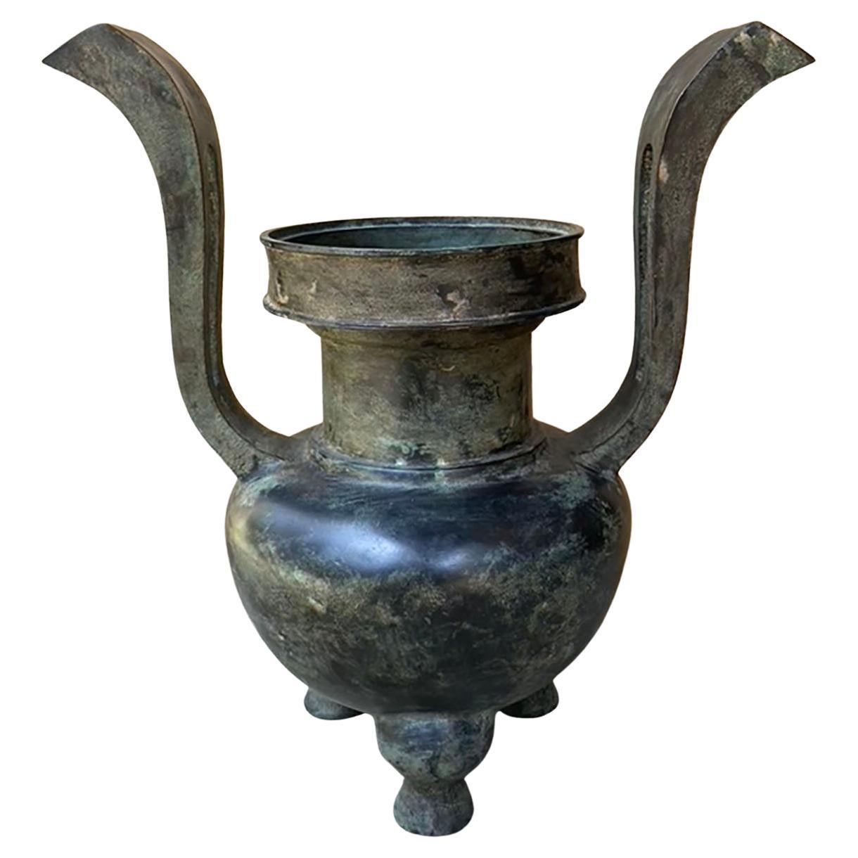 Vaso da tempio in bronzo giapponese del XVIII secolo in vendita