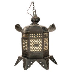Lanterna Tōrō giapponese in bronzo del XVIII secolo