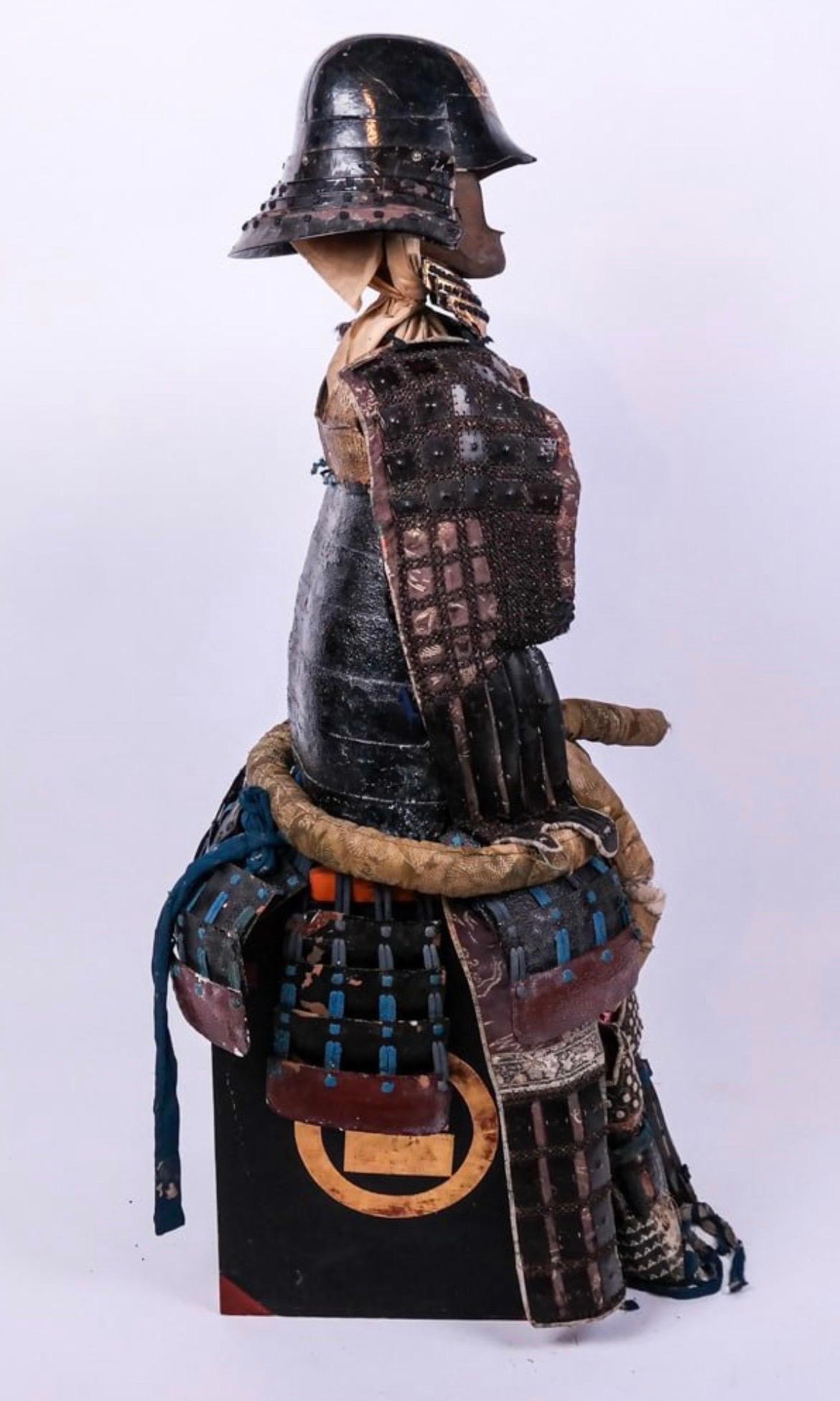 18th Century, Japanese Edo Period Lacquer & Chain Mail Suit of Samurai Armor For Sale 5