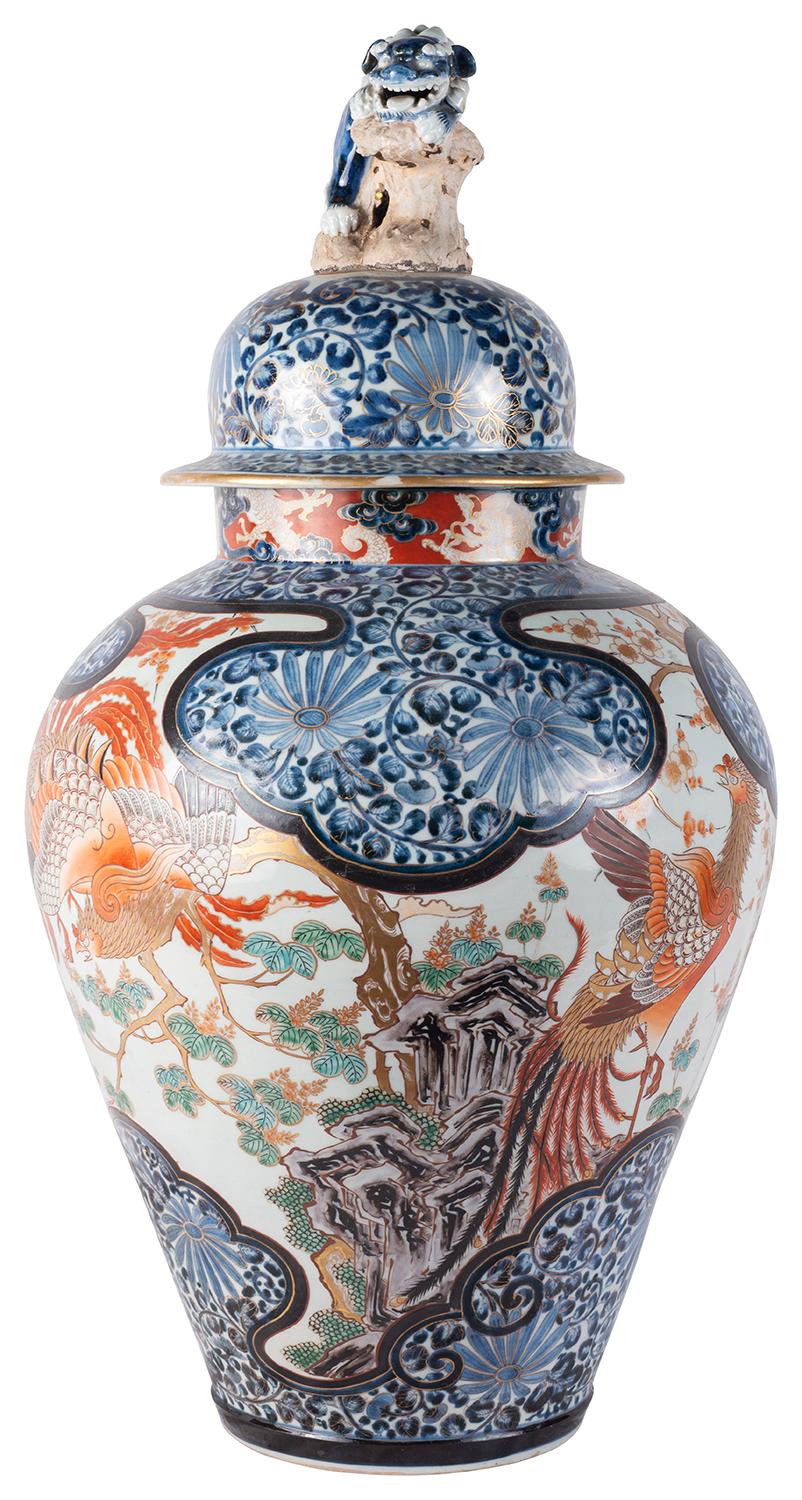 18th Century Japanese Imari Lidded Vase 4