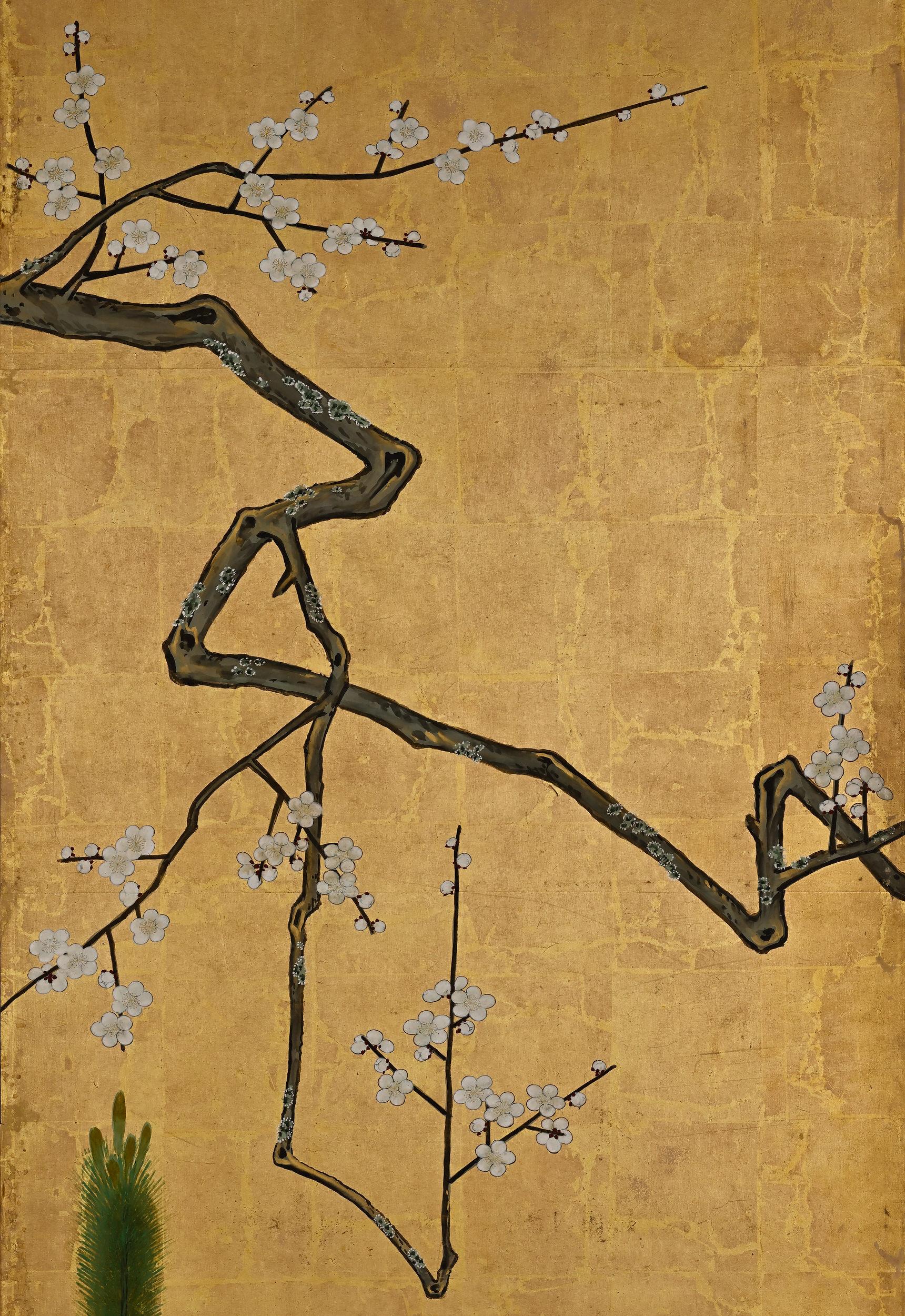 Japanisches Paravent-Paar aus dem 18. Jahrhundert. Pflaume und junge Kiefern. Kano Schule. (Blattgold) im Angebot