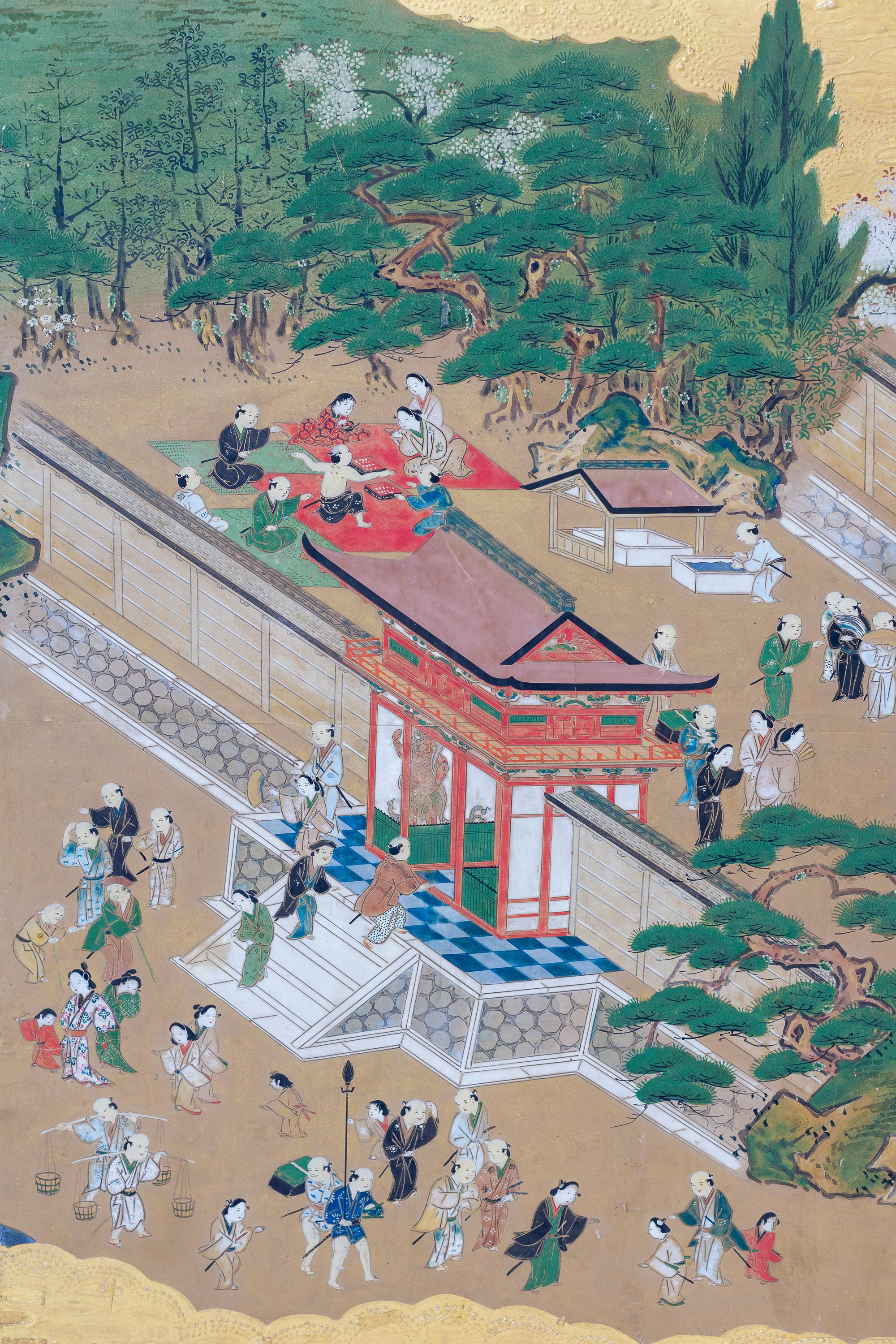 Il y a deux écrans, qui forment une paire. Chacun d'entre eux possède sa propre liste et ses propres photos. Il s'agit d'un magnifique paravent japonais ancien à six volets. Le sujet est 