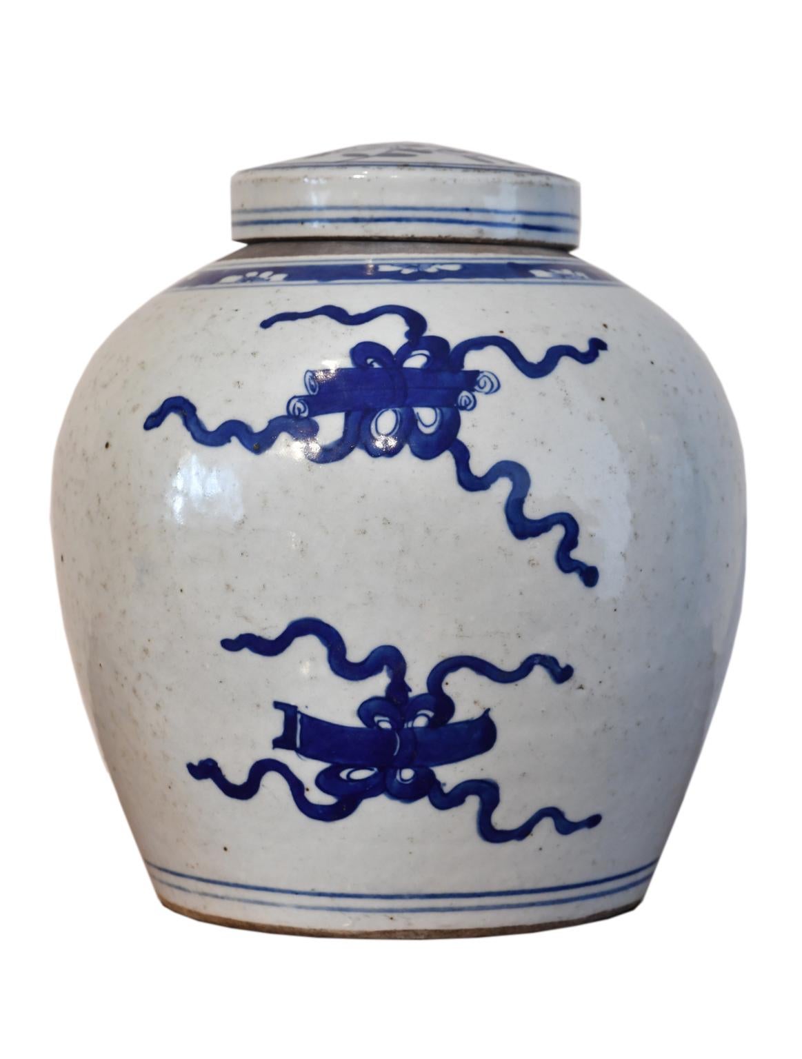 A very lovely Kangxi Chinese porcelain ginger jar with hand-painted, blue overglaze decoration with 