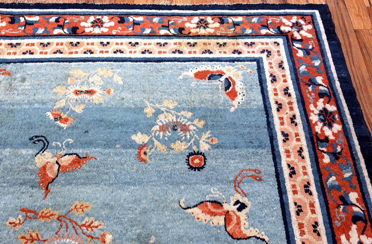 18th Century Kansu Carpet from China. Size: 9 ft 4 in x 14 ft 2 in 4